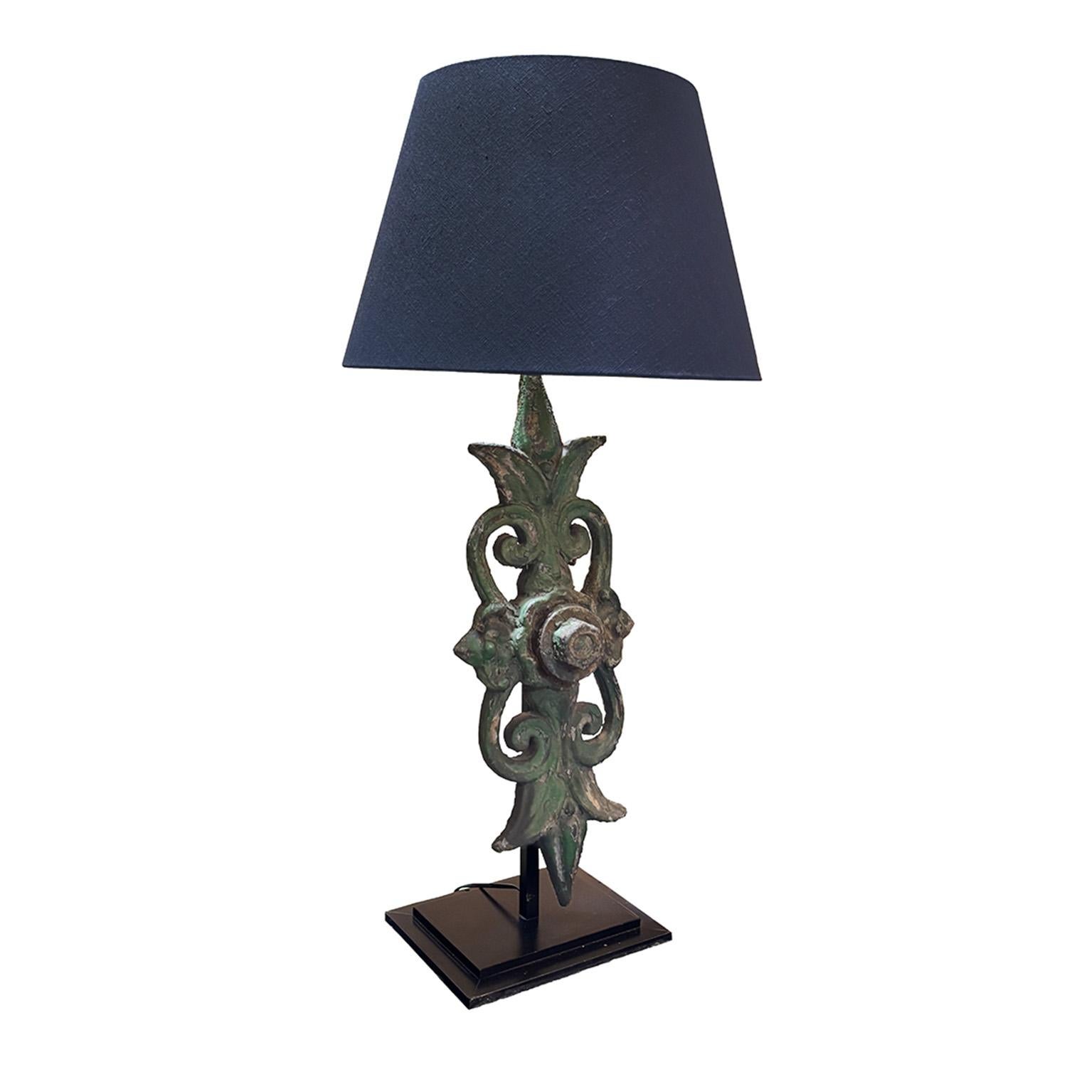 Hand-Crafted 19th Century Black French Sculptural Iron Floor Lamp - Antique Light For Sale