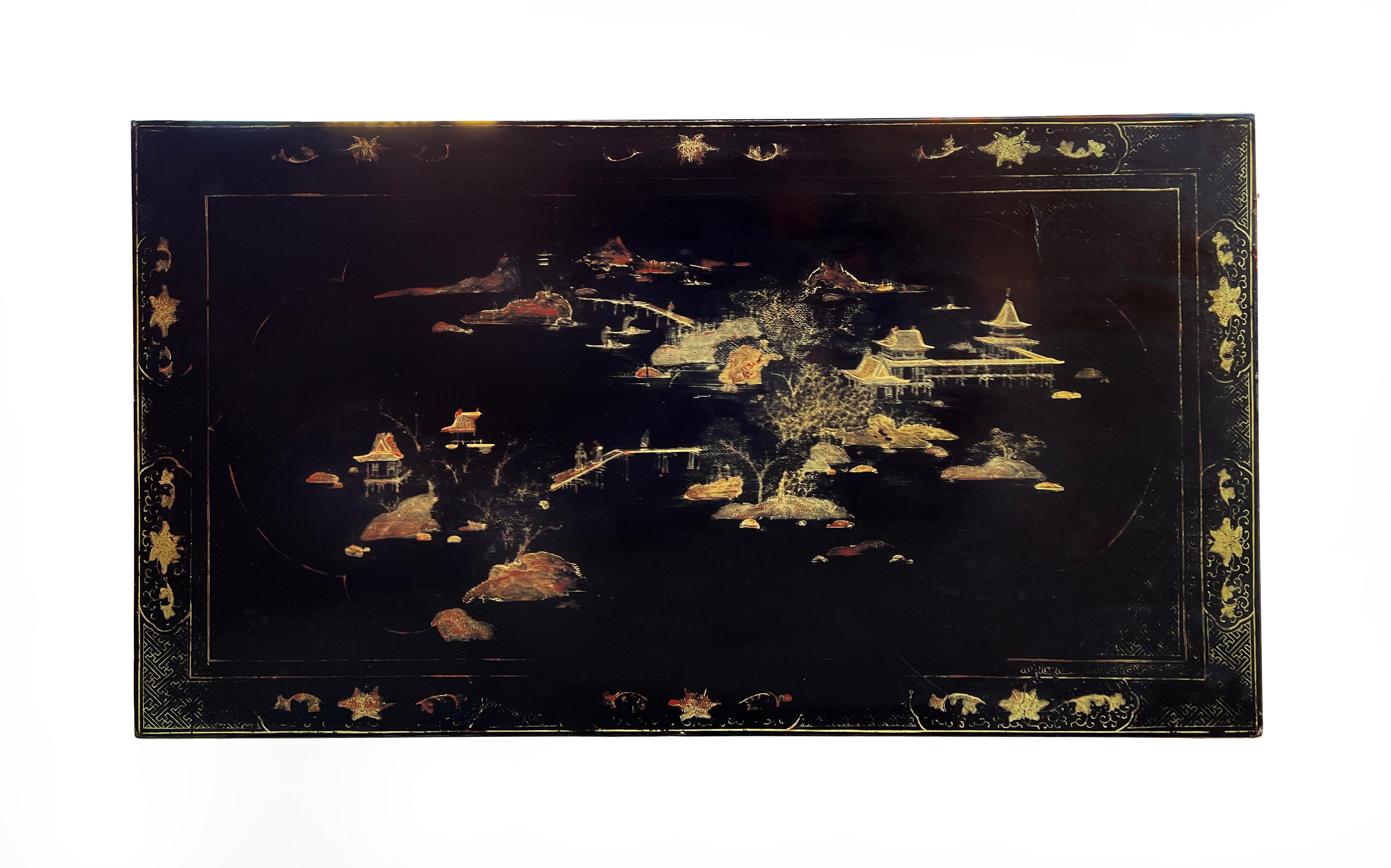 Chinoiserie 19th Century Black Lacquer and Gilt Low Table with Cabriole Legs For Sale