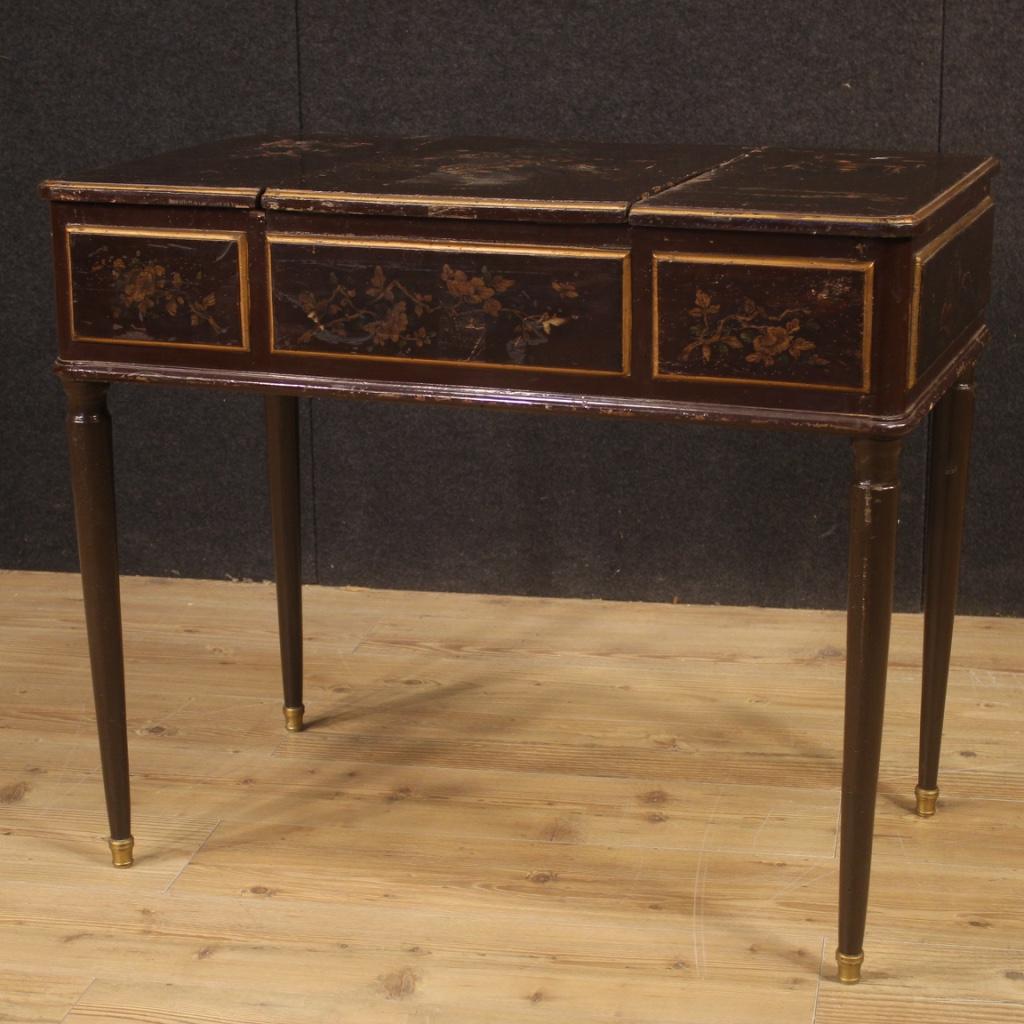 19th Century Black Lacquered Chinoiserie Wood French Dressing Table, 1880 2