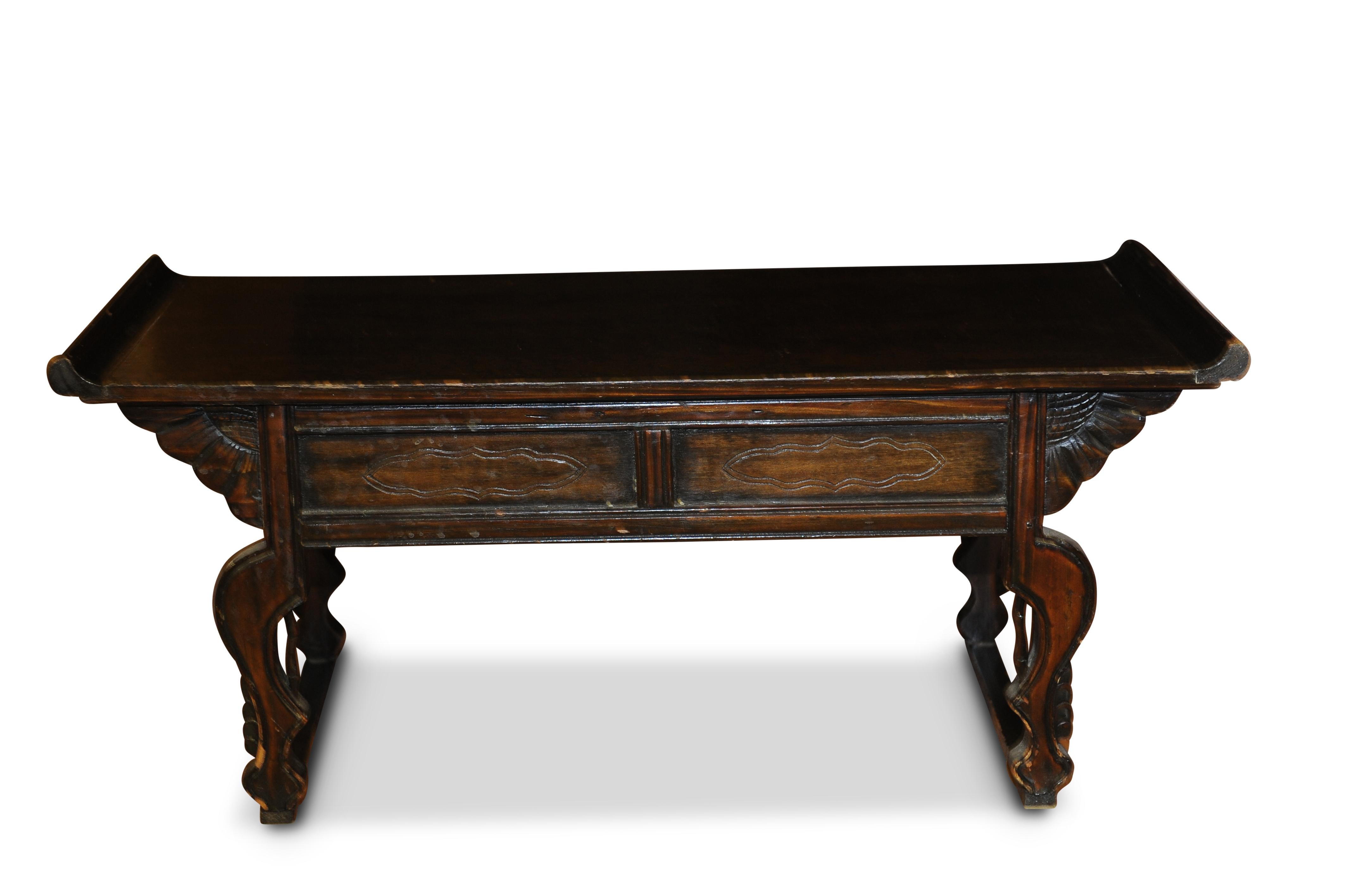 Hand-Carved 19th Century Black Lacquered Low Chinese Export Altar Table with Two Drawers For Sale