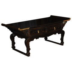 19th Century Black Lacquered Low Chinese Export Altar Table with Two Drawers