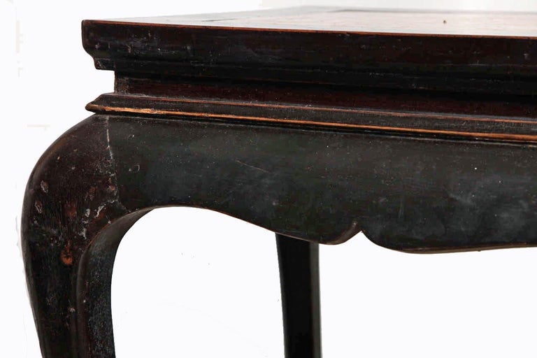 Chinese 19th Century Black Lacquered Wood Pedestal with Red Stone Inset For Sale