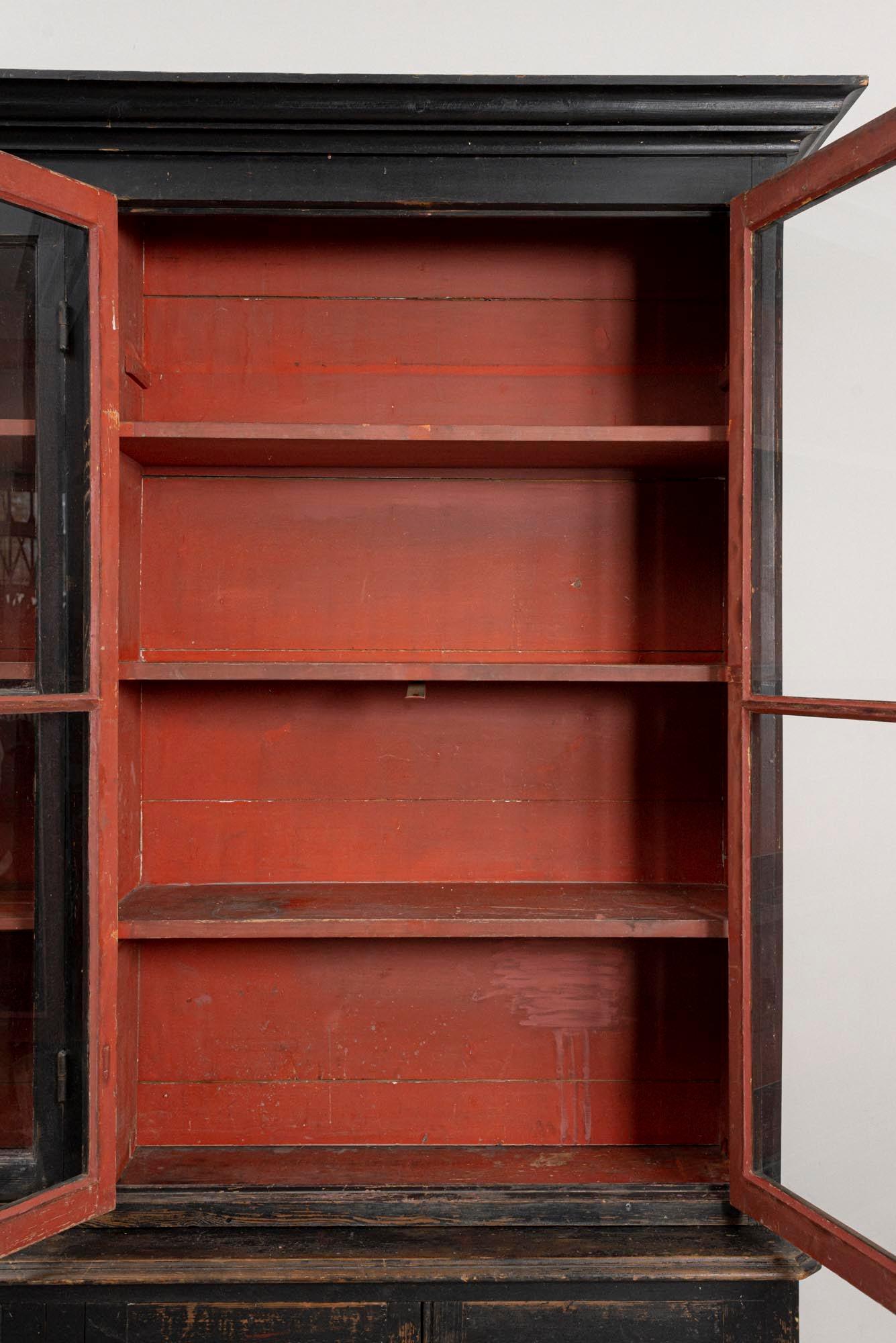 19th Century Black Painted French Library Breakfront 'Moderne' Bookcase 3