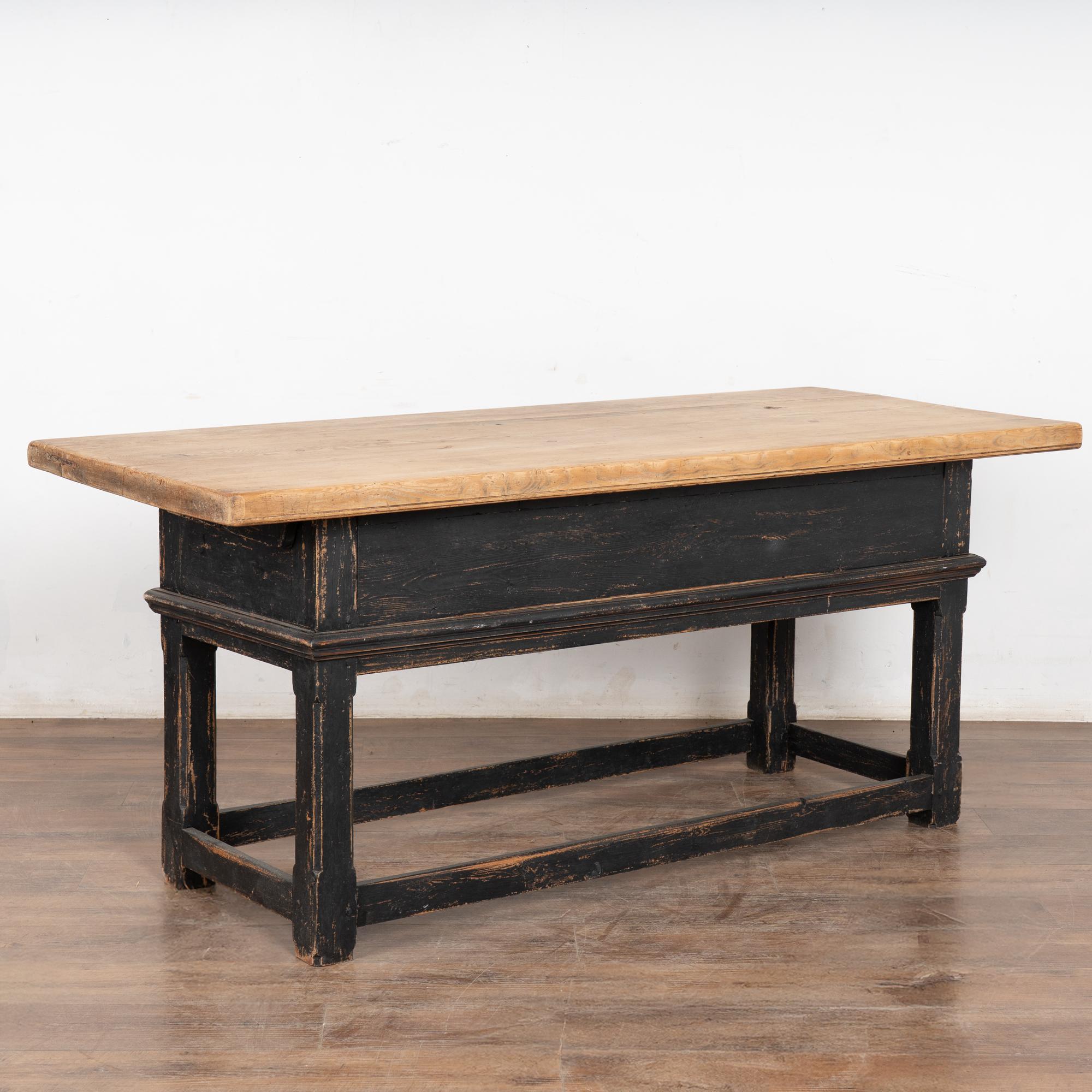 19th Century Black Painted Library Console Table, Denmark For Sale 10