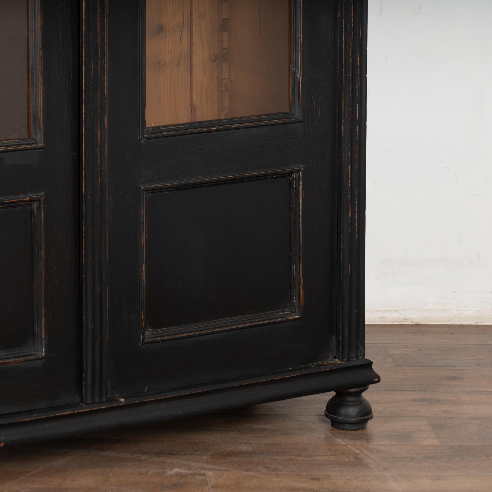 19th Century Black Painted Pine Bookcase Display Cabinet For Sale 4