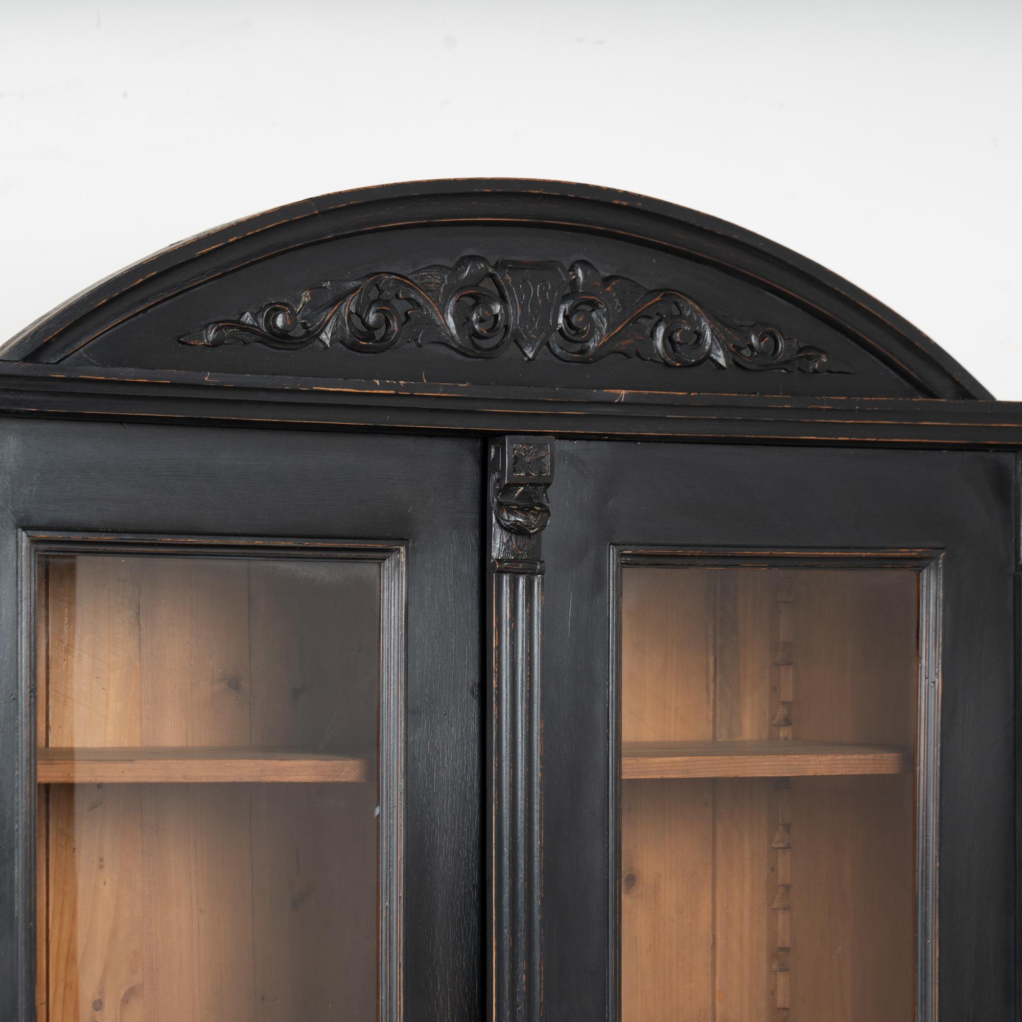 19th Century Black Painted Pine Bookcase Display Cabinet For Sale 1