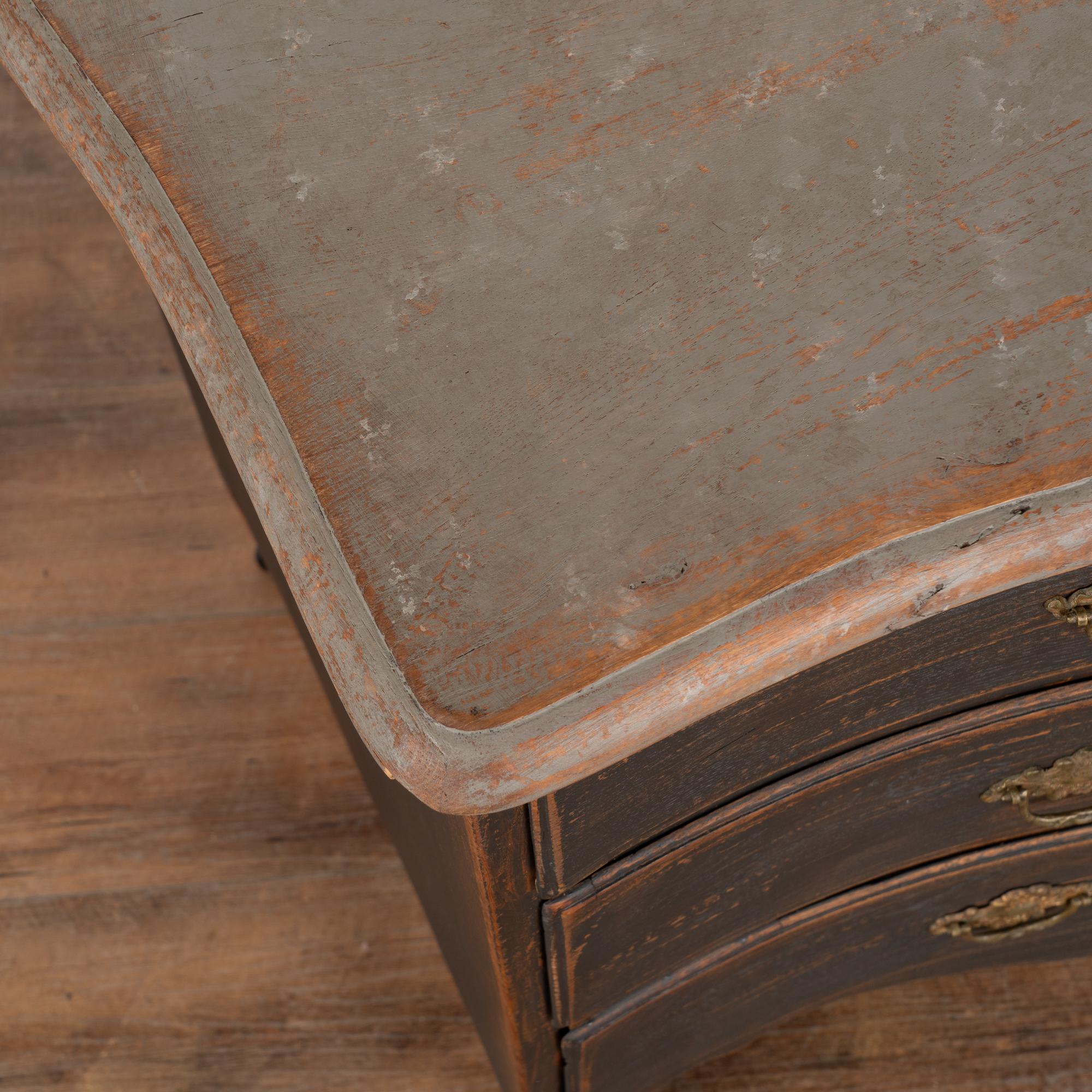 19th Century Black Painted Rococo Pine Chest of Three Drawers, Sweden For Sale 1