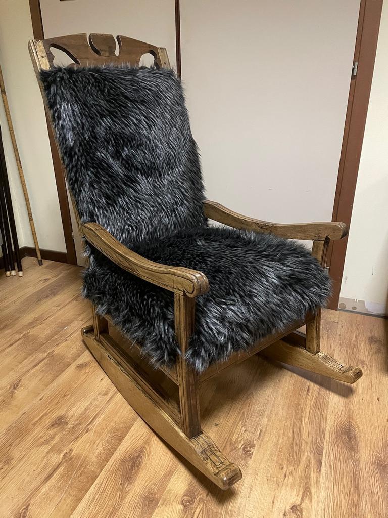 Chaise à bascule noire du XIXe siècle en vente 5