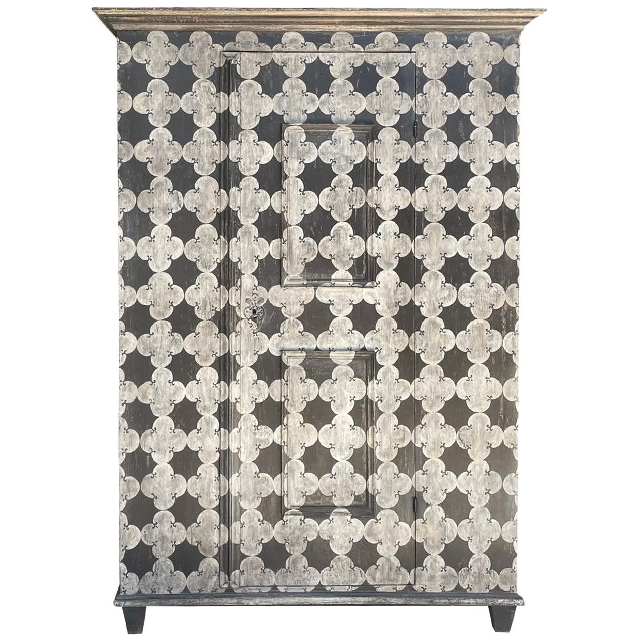 Armadio in pino dipinto in bianco e nero del XIX secolo, antica credenza toscana