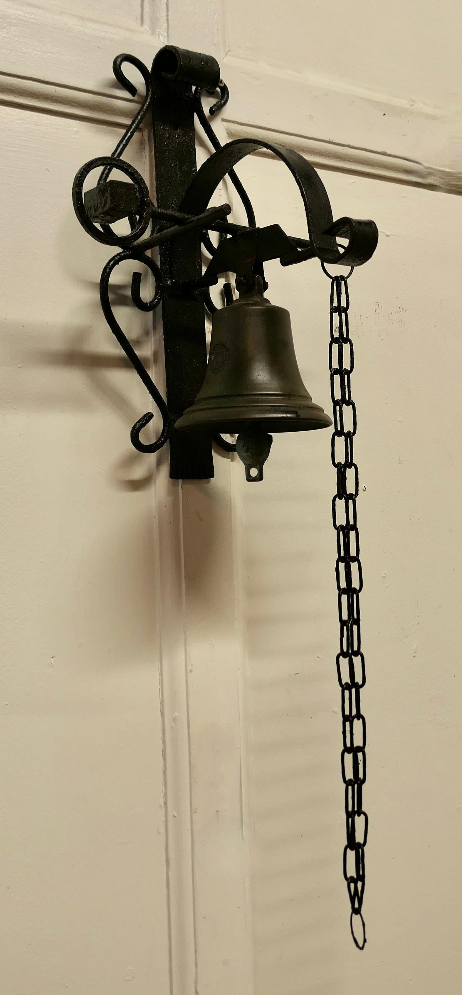 19th Century Black Wrought Iron Alpine Front Door Bell In Good Condition For Sale In Chillerton, Isle of Wight