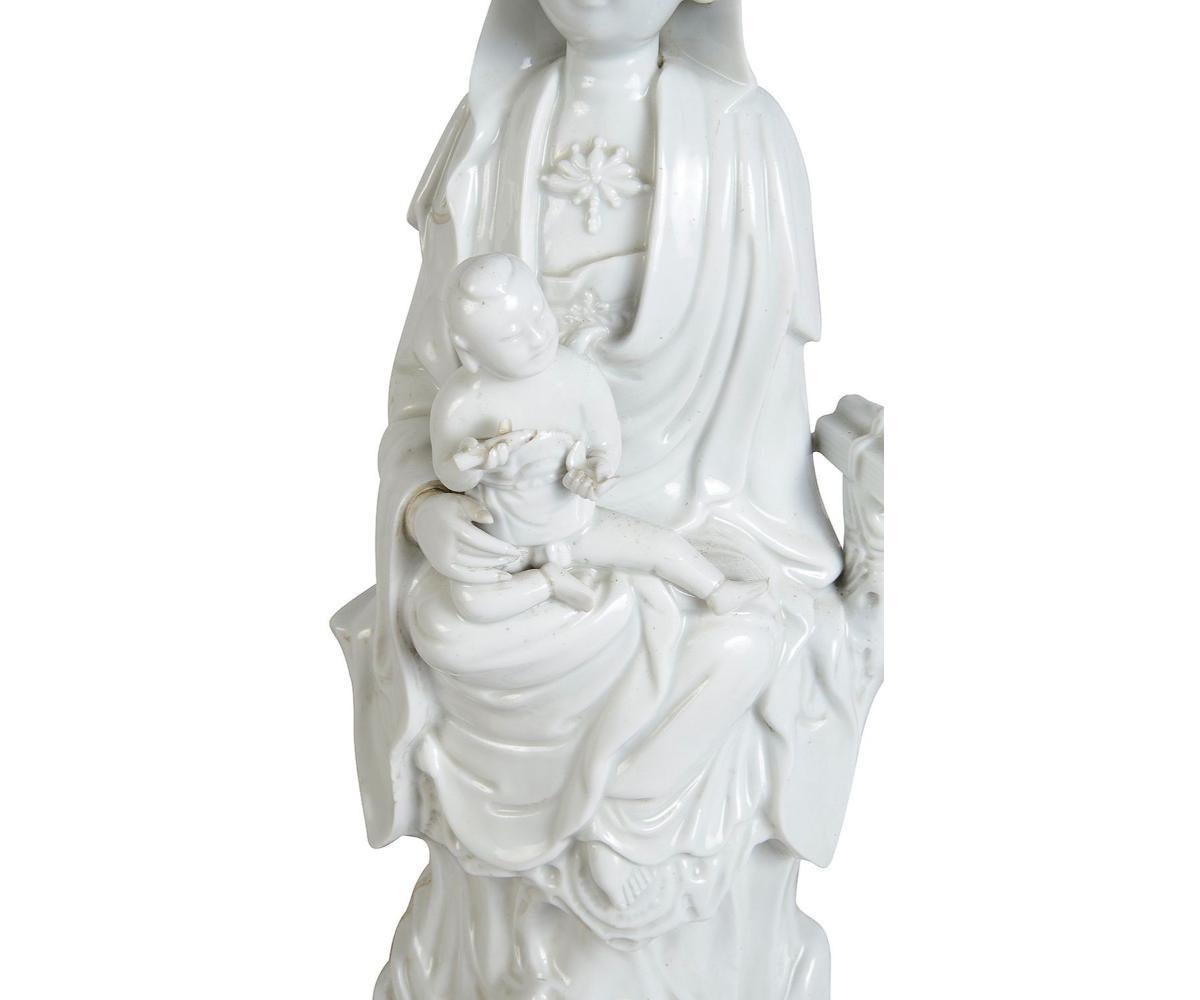 19. Jahrhundert, Blanc de gene Figur von Guanyin / Lampe (Chinesisch) im Angebot