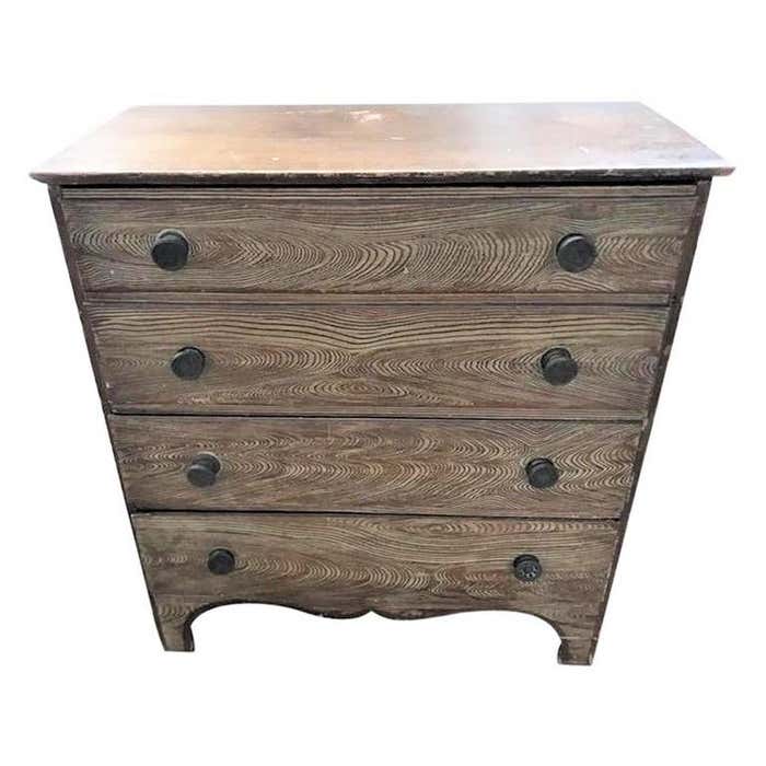 19th Century Blanket Chest in Original Comb Painted Surface For Sale at ...