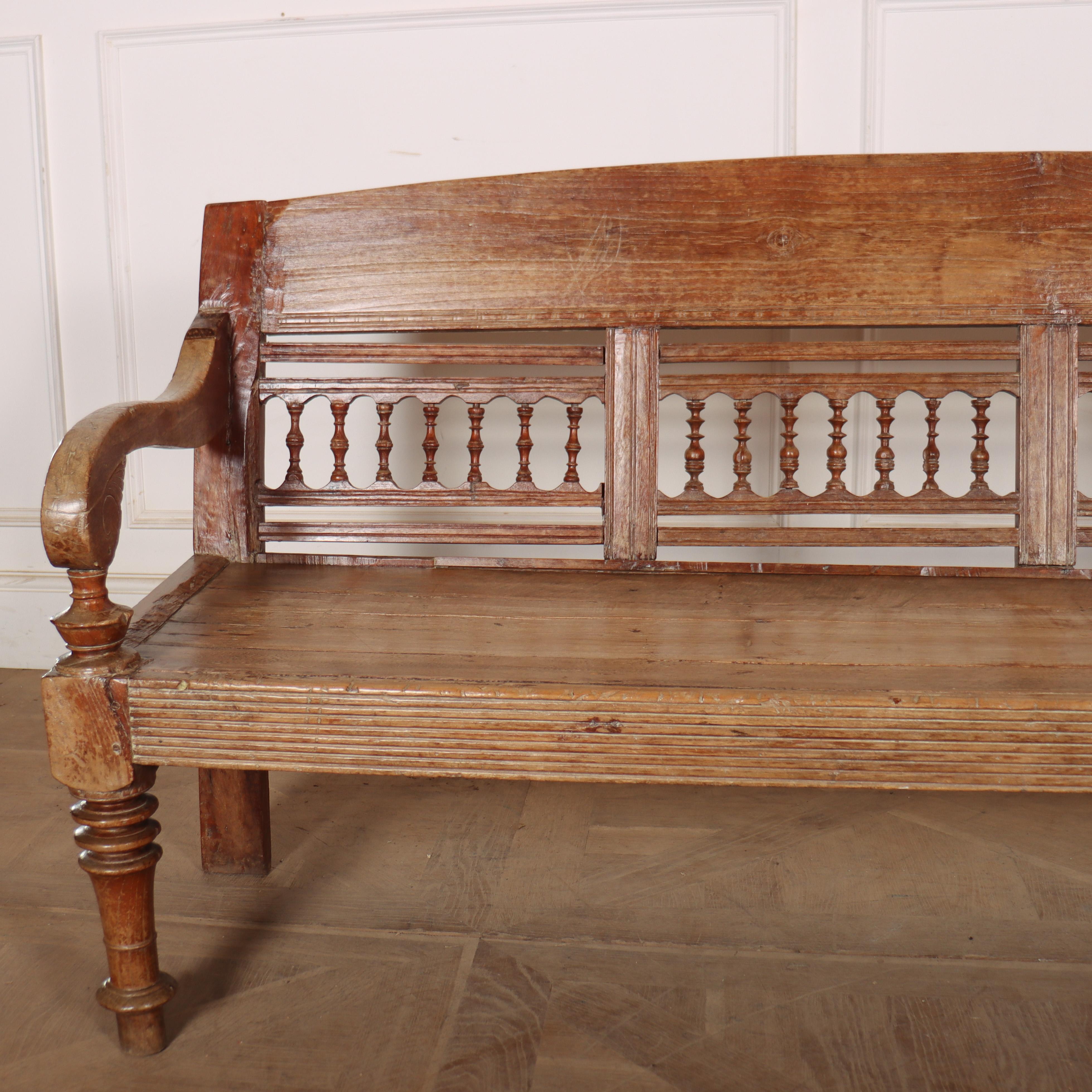 19th century continental scrubbed and naturally bleached chestnut settle with nice wear. 1880.

Seat height is 15