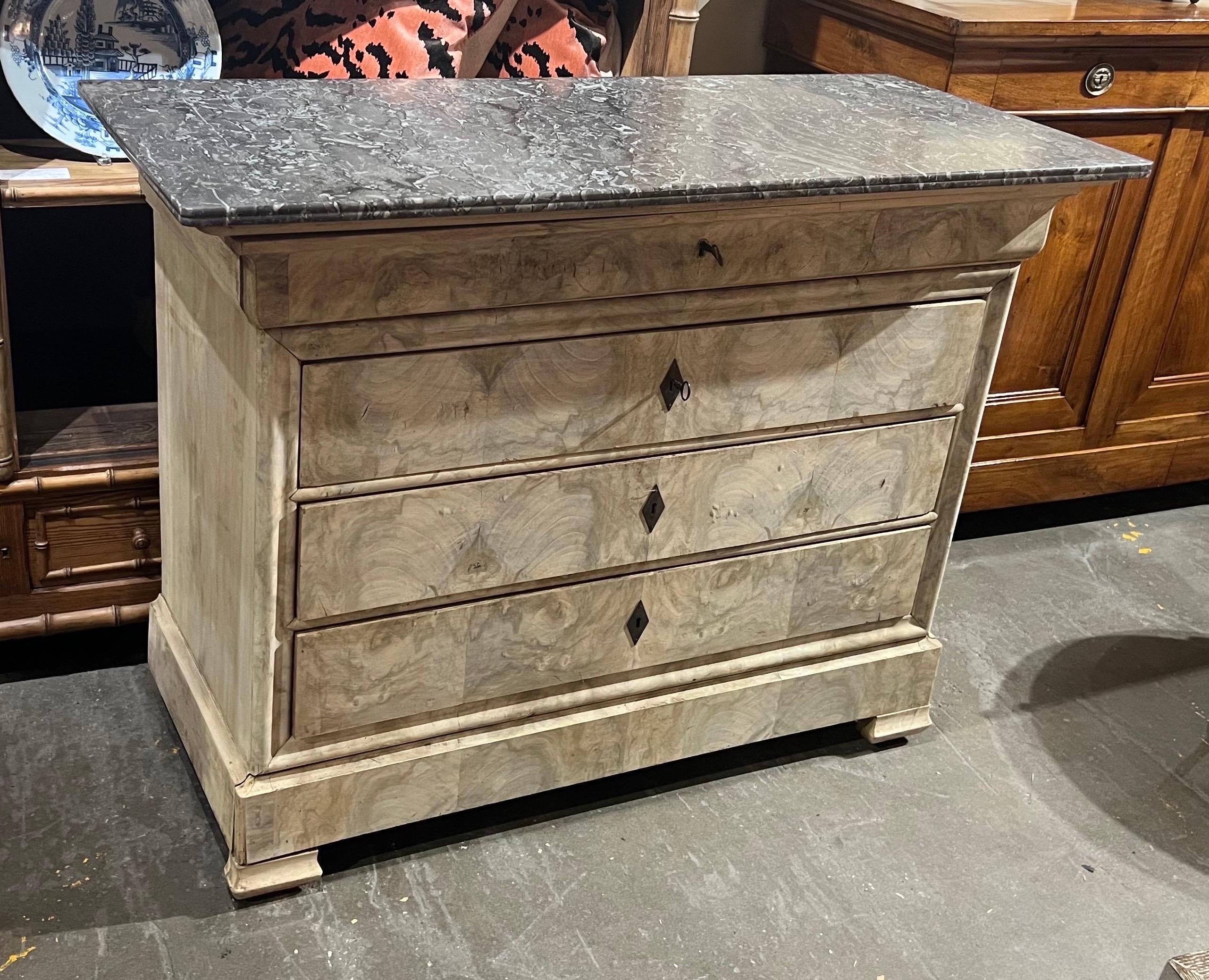 19th Century Bleached French Fossilized Marble Top Chest with Hidden Drawer In Good Condition For Sale In Charleston, SC