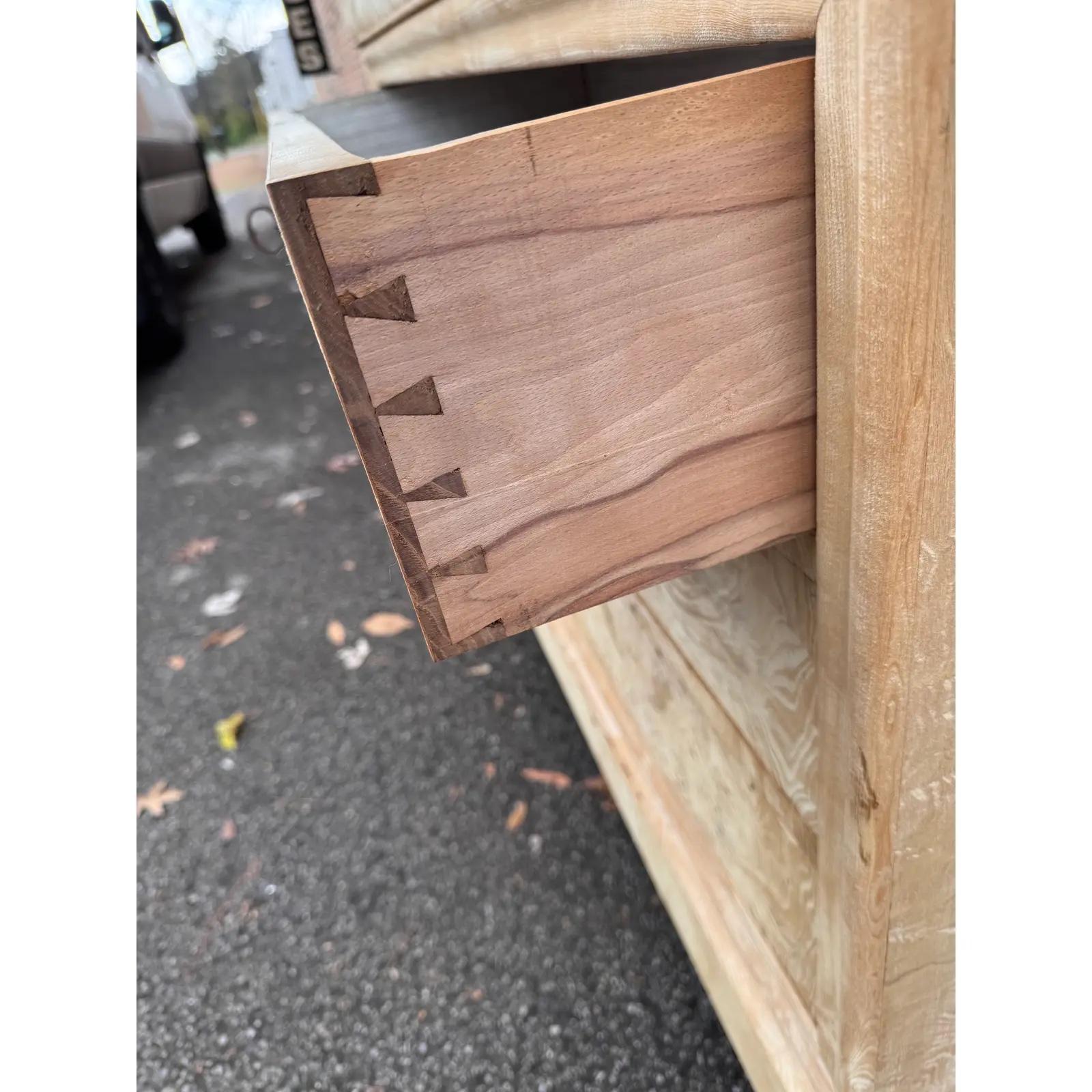 Cassettiera Louis Philippe sbiancata del XIX secolo in vendita 5