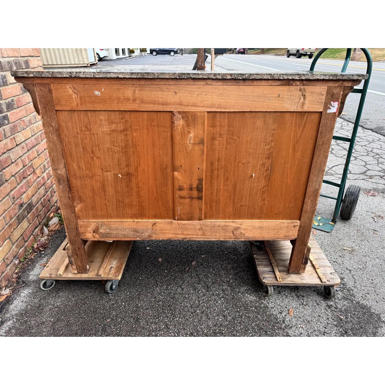 Cassettiera Louis Philippe sbiancata del XIX secolo in vendita 7