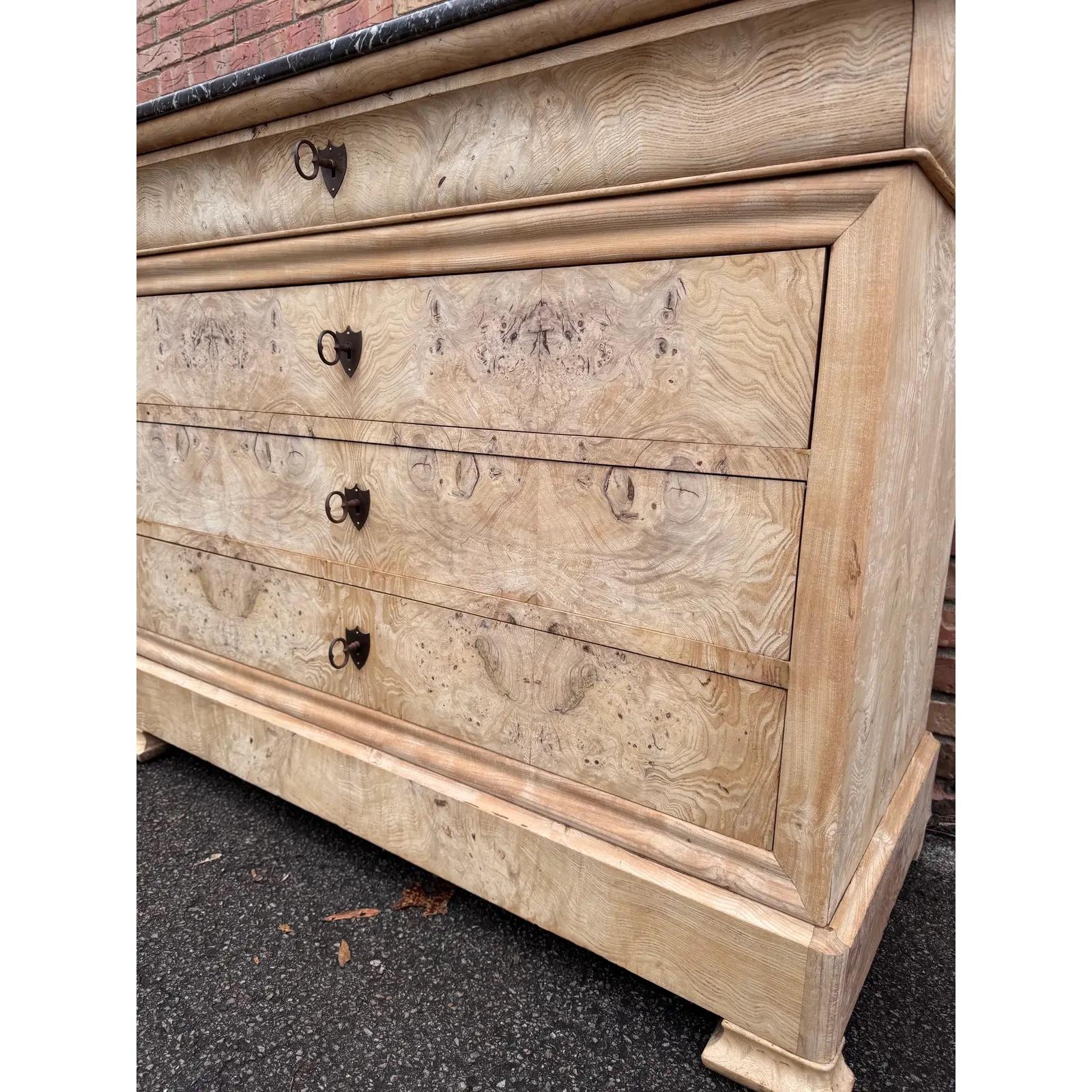 Cassettiera Louis Philippe sbiancata del XIX secolo in vendita 4