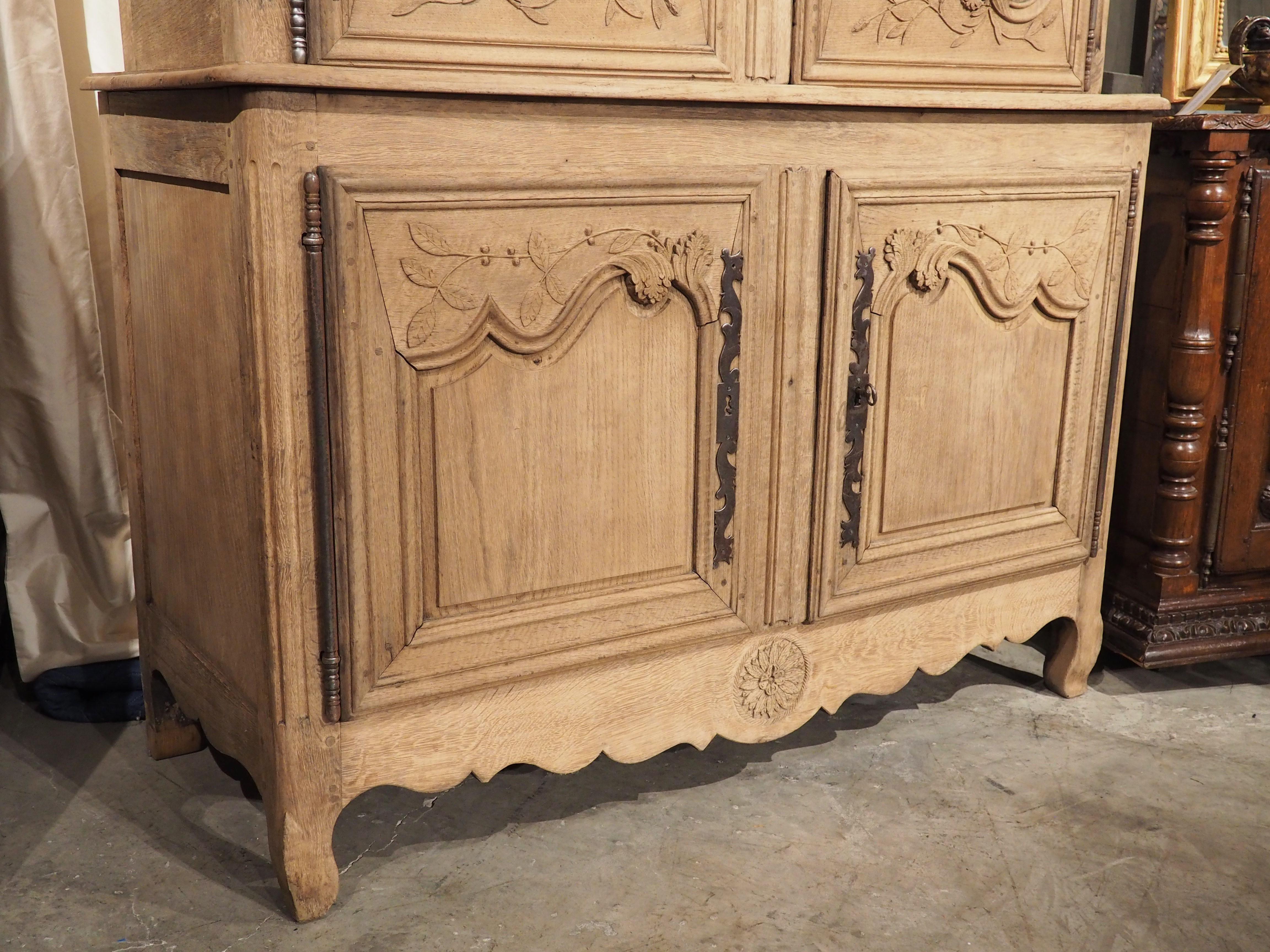 19th Century Bleached Oak Buffet Deux Corps from Haute-Normandie, France For Sale 10