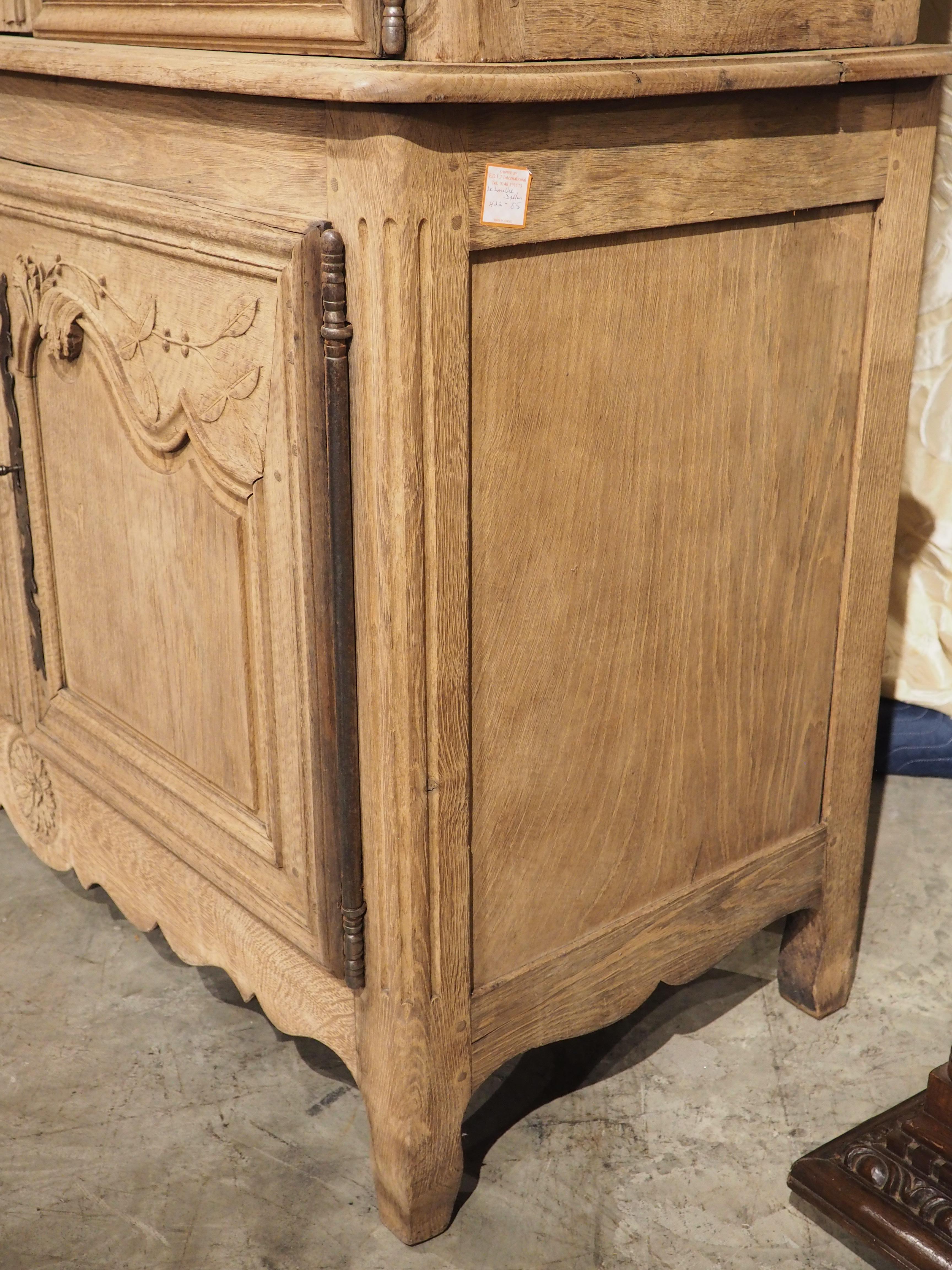 19th Century Bleached Oak Buffet Deux Corps from Haute-Normandie, France For Sale 1