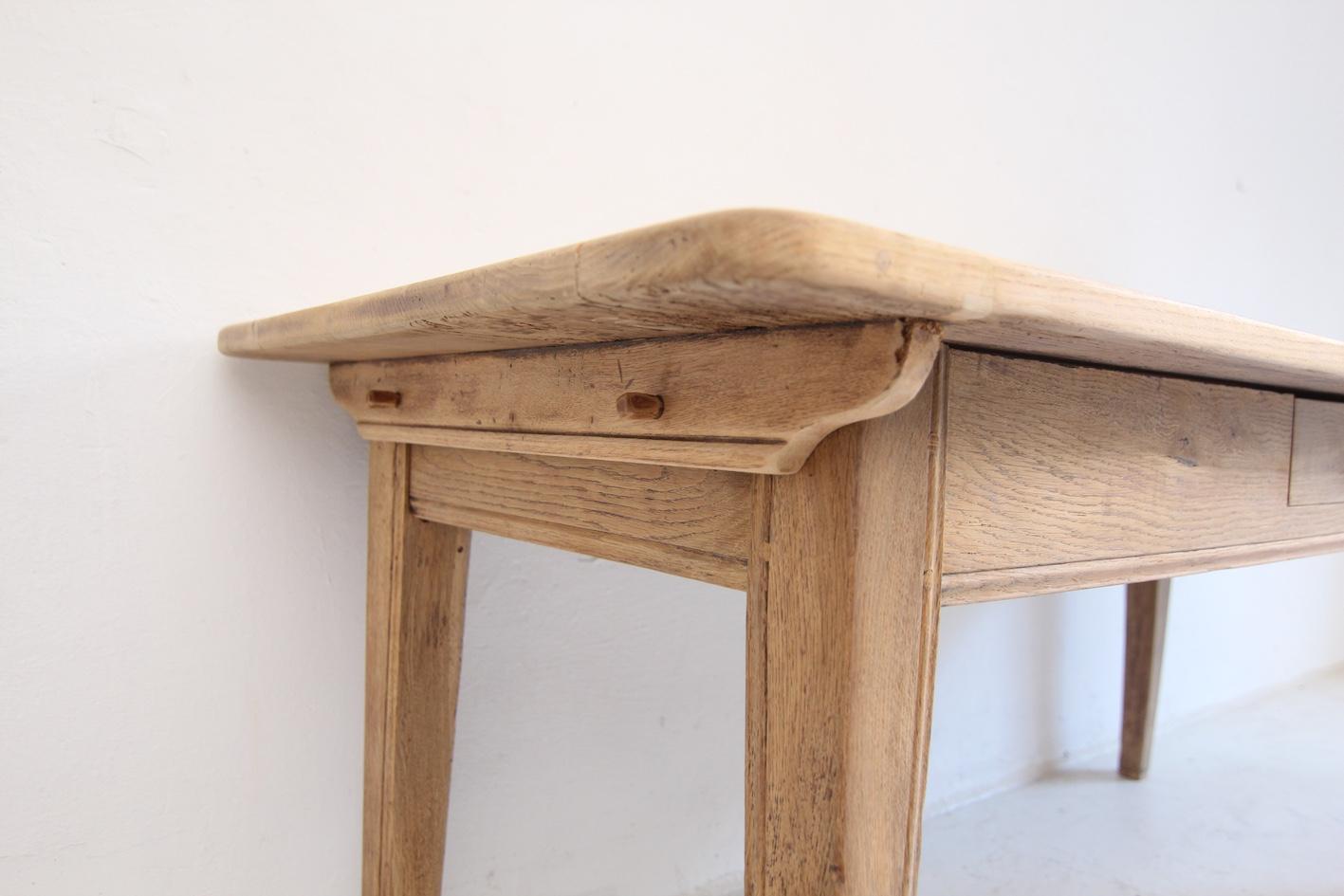 Table en Oak Oak blanchi du 19ème siècle en vente 8