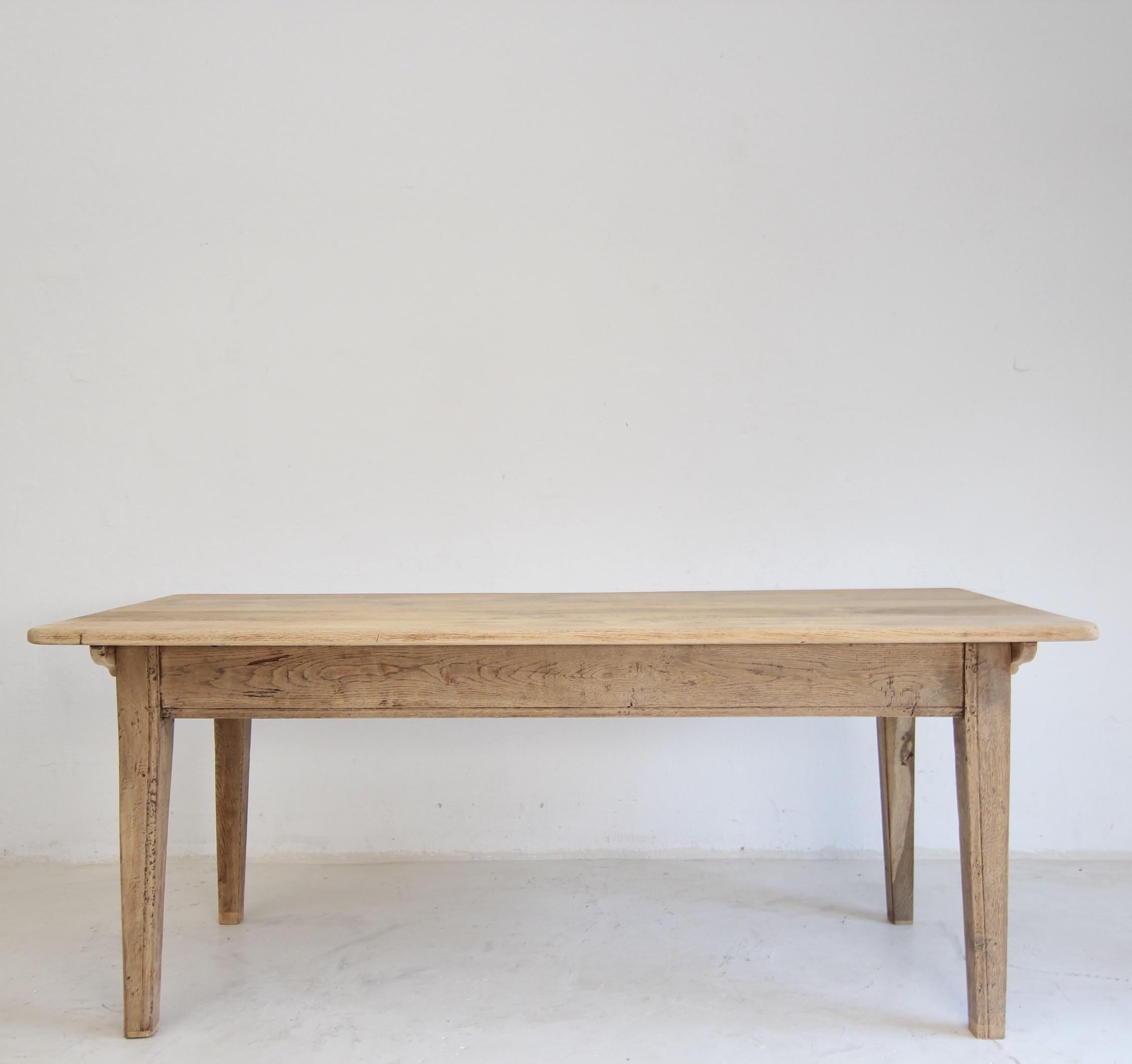 Table en Oak Oak blanchi du 19ème siècle en vente 12