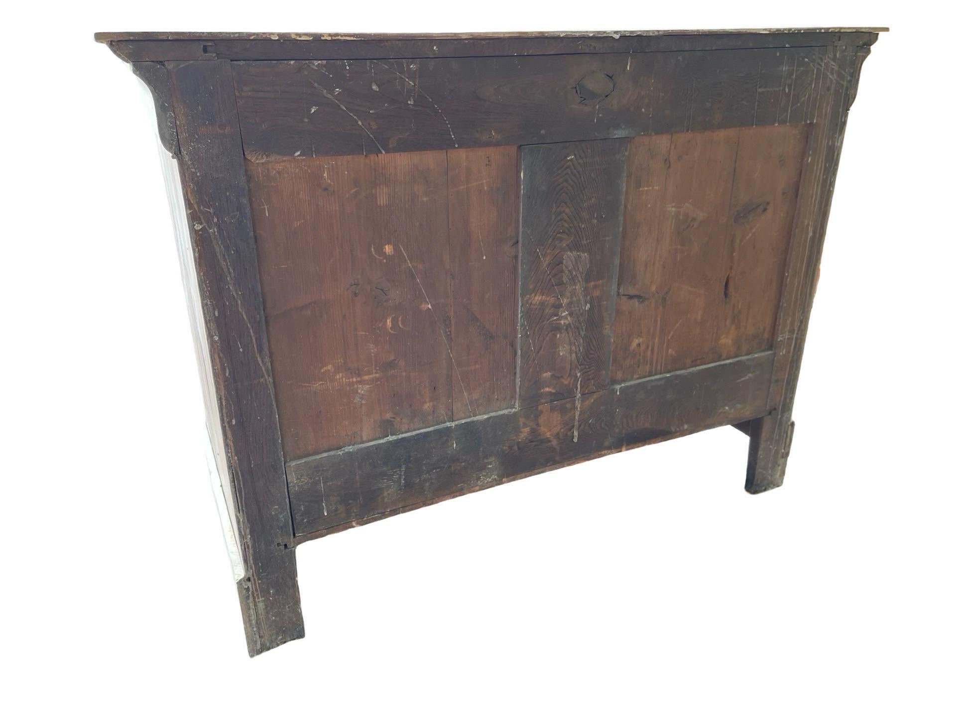 Cassettiera francese Louis Philippe in radica di noce sbiancata del XIX secolo 2