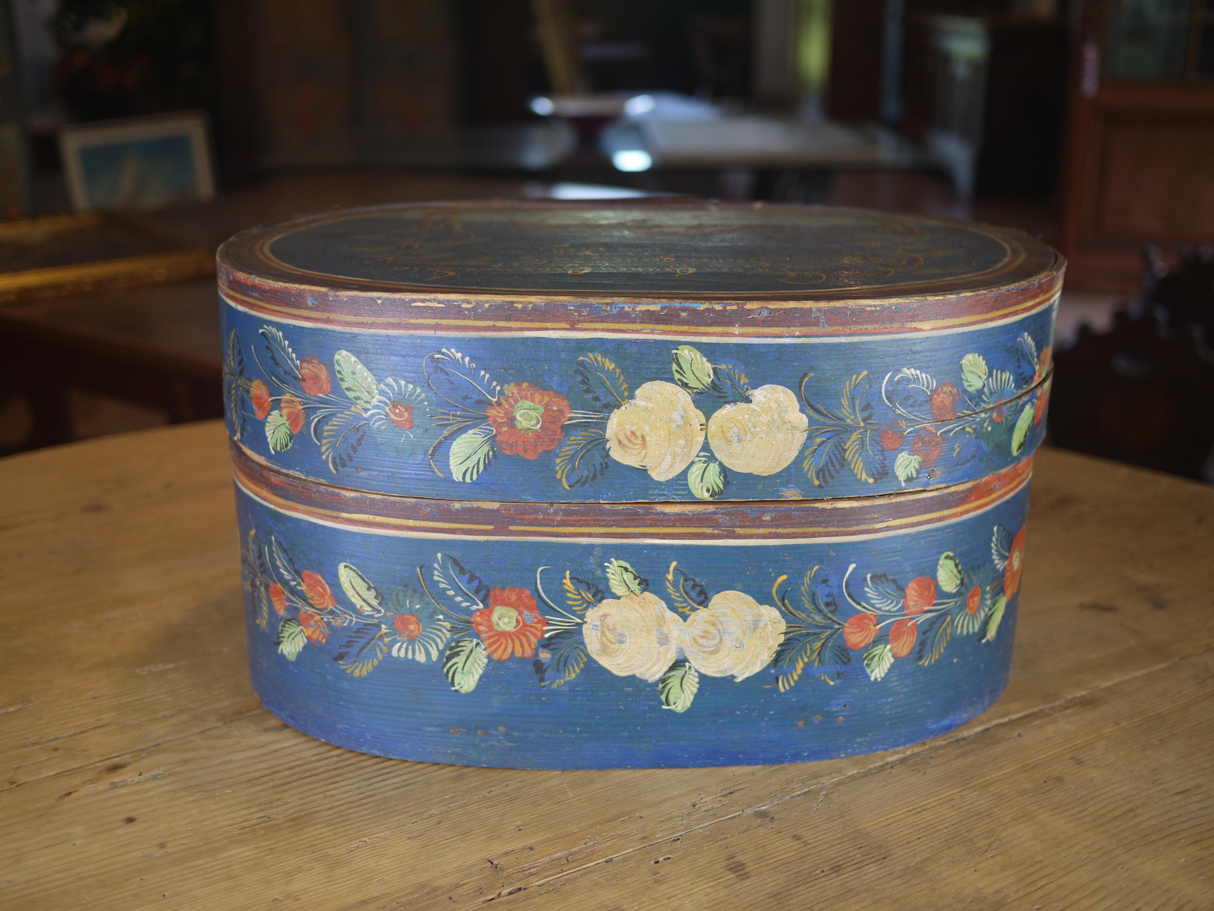 Folk Art 19th Century Blu Animal Painted Italian Box