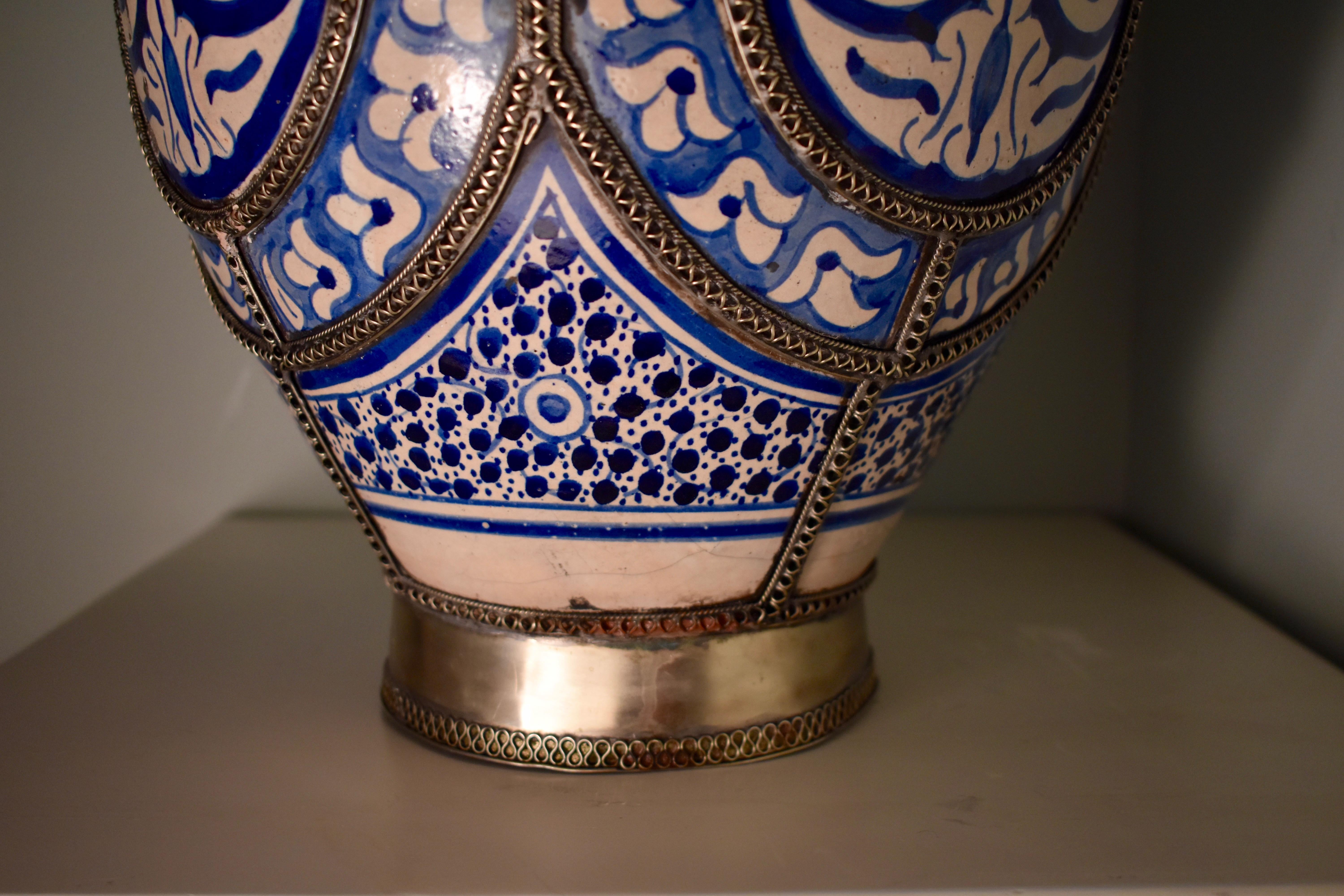Hand-Crafted 19th Century Blue and White Ceramic Urn Vase, Fez, Morocco For Sale