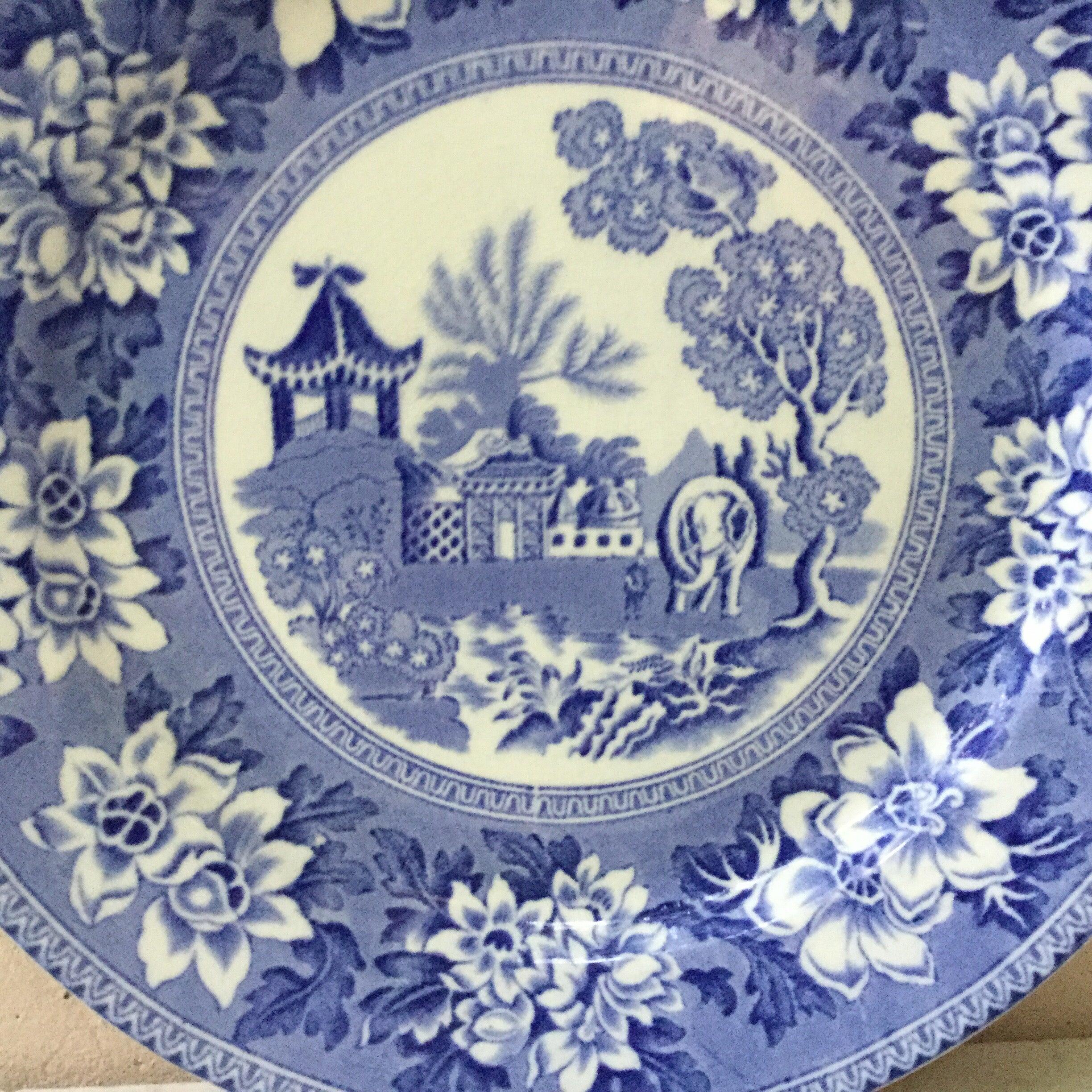 19th Century Blue and White Elephant Platter Chinoiserie Pagoda Burslem In Good Condition In Austin, TX