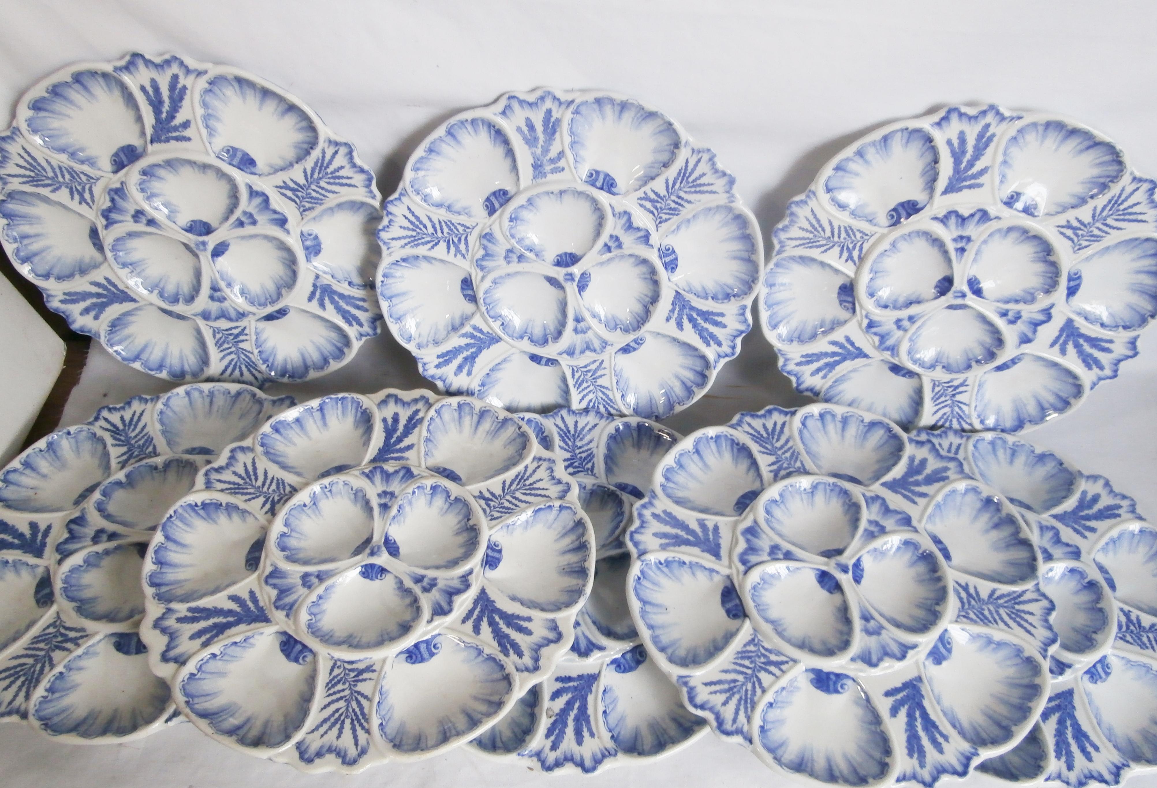 Late 19th Century 19th Century Blue and White Seaweeds Oyster Plate Bordeaux