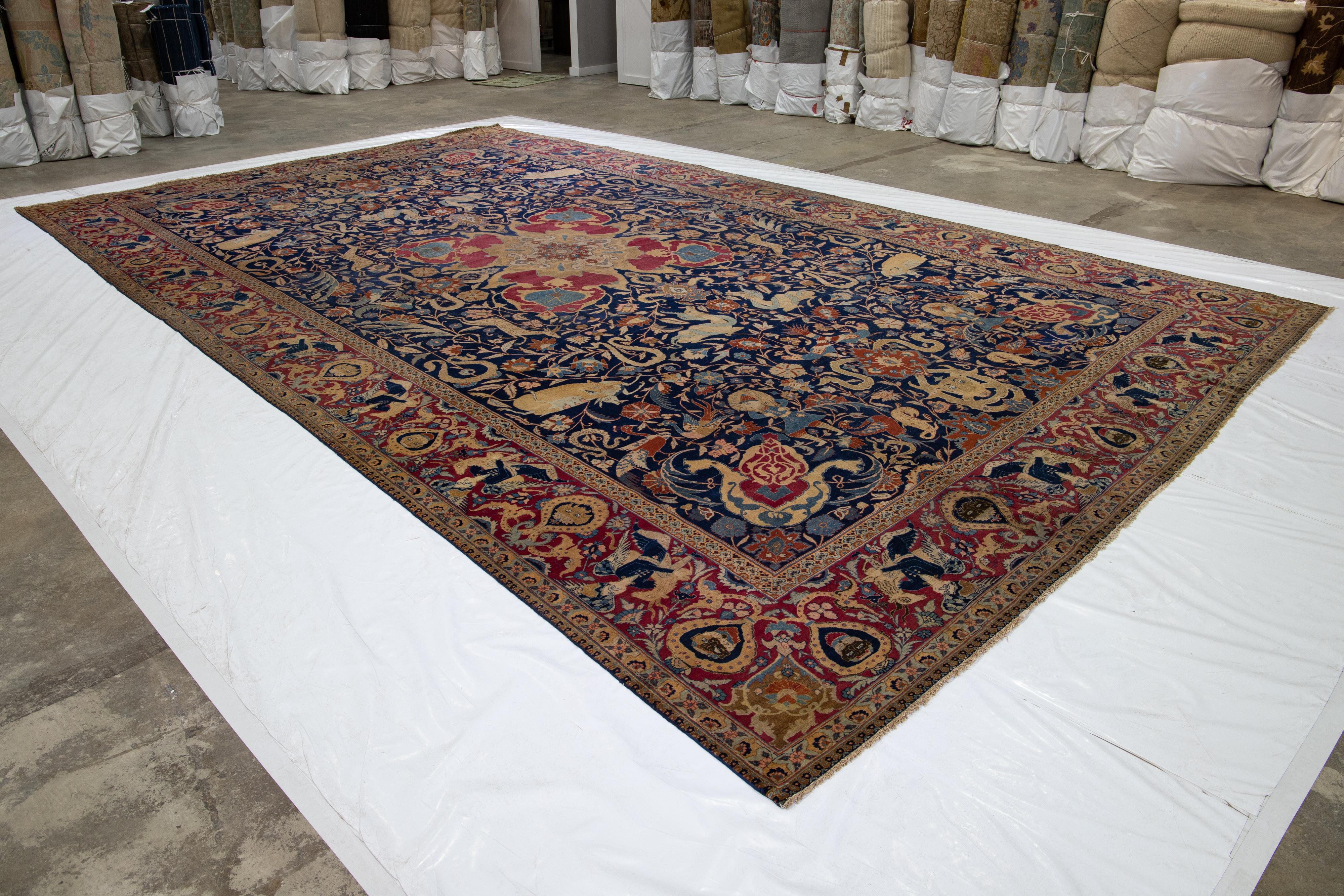 Siglo XIX, Antigua Alfombra Persa Tabriz Azul de Lana Hecha a Mano en venta 3