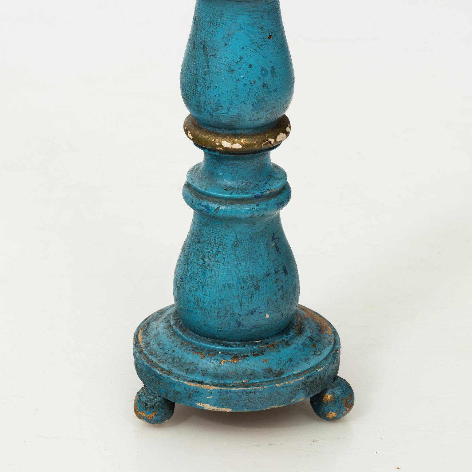 19th Century Blue Painted Wooden Candlesticks For Sale 6