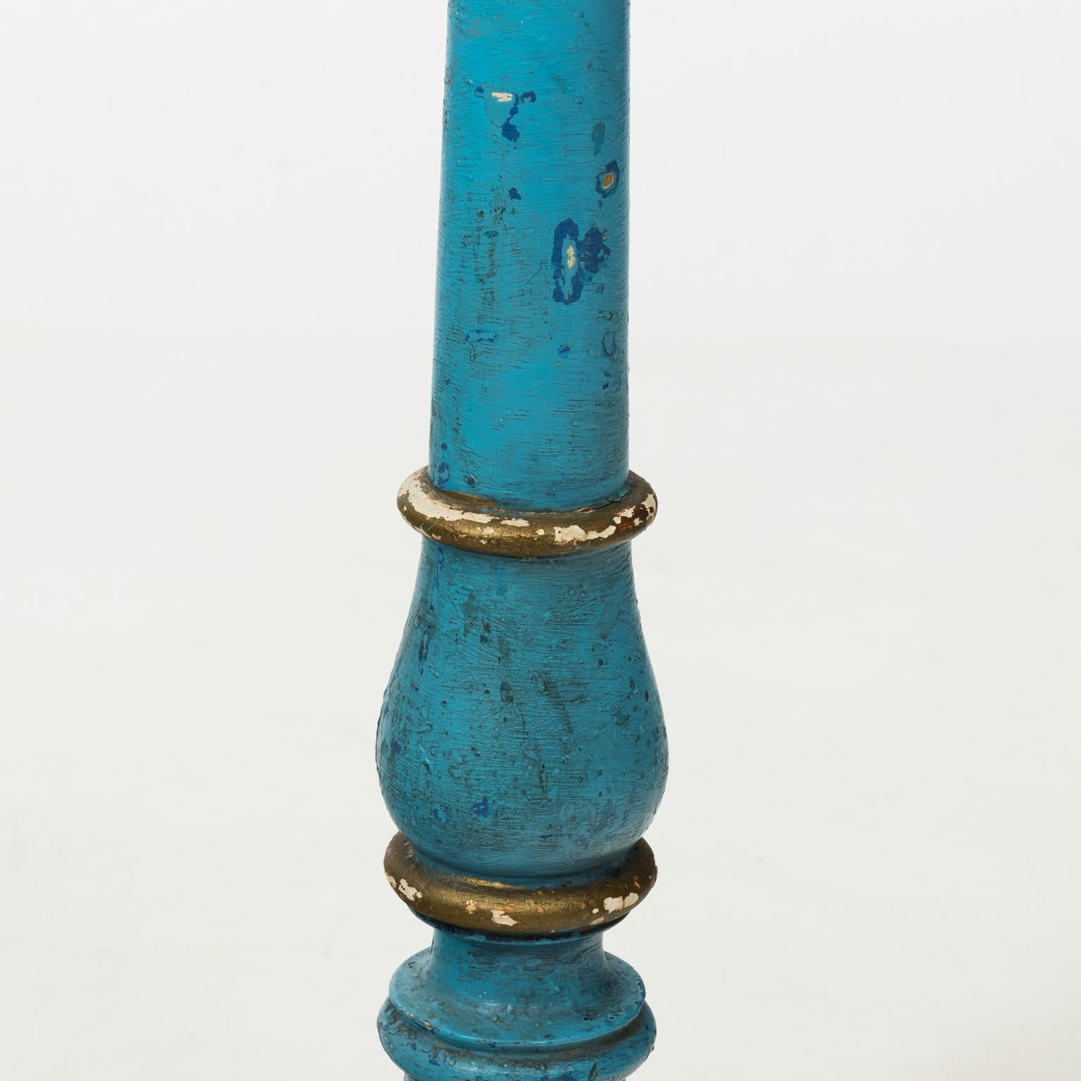 19th Century Blue Painted Wooden Candlesticks For Sale 1