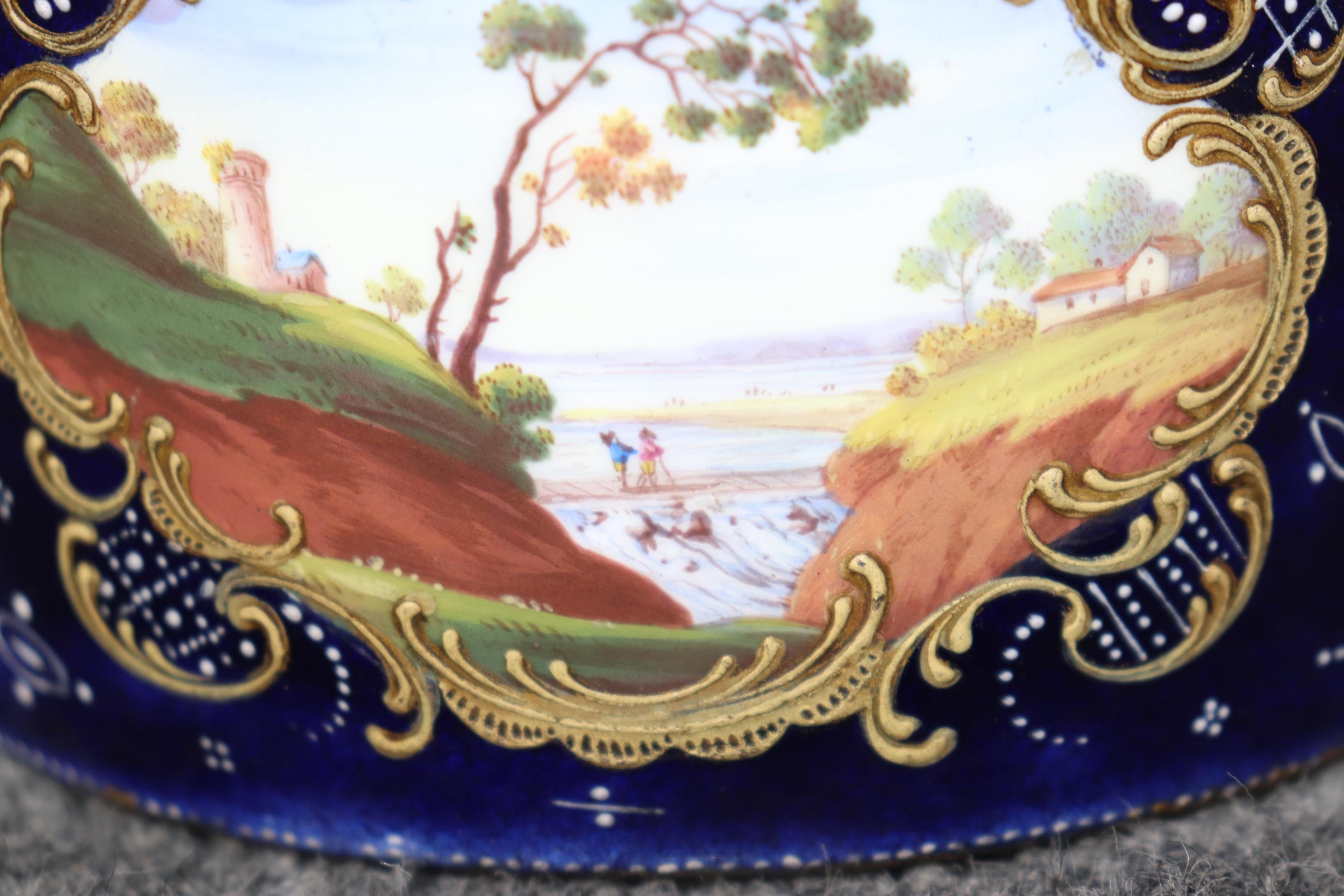 19th Century Blue Royal Vienna Porcelain Jewelry Casket For Sale 3