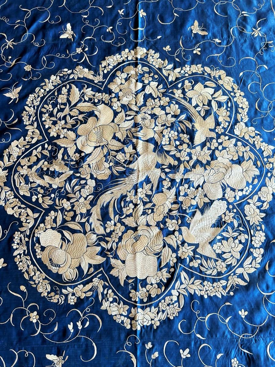 19th century blue satin Chinese wall hanging or bedspread for Export Europe 5