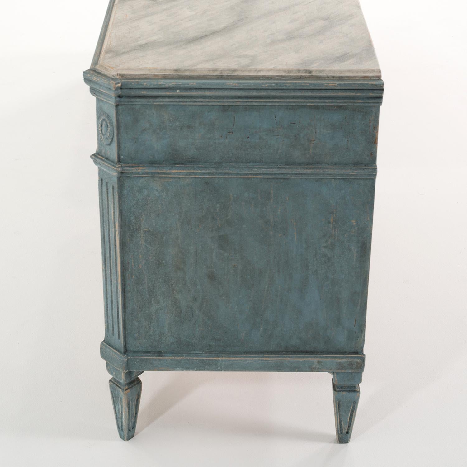 19th Century Swedish Gustavian Pair of Blue Pinewood Chest - Faux Marble Cabinet 2