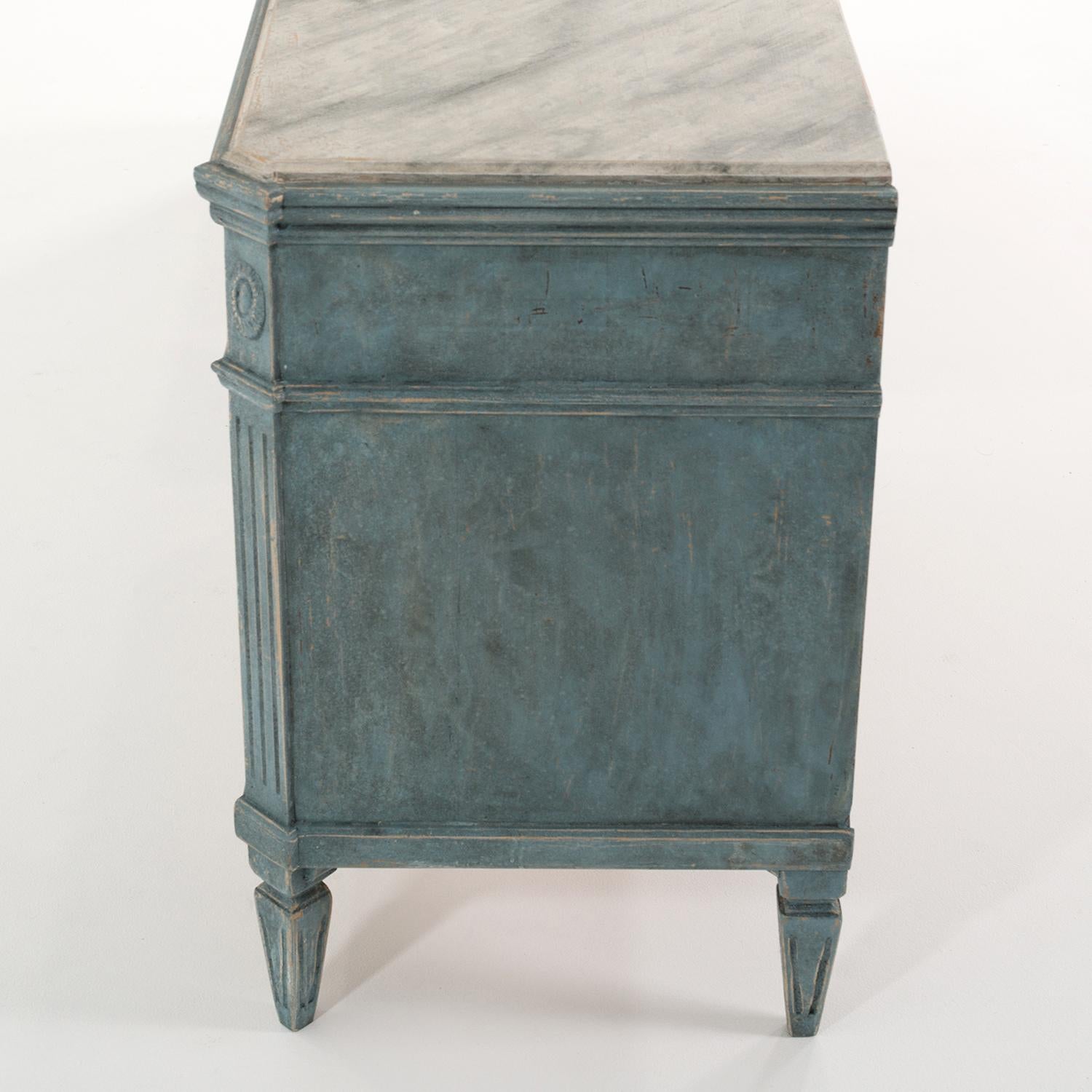 19th Century Blue Swedish Gustavian Pair of Pinewood Chest - Faux Marble Cabinet For Sale 3