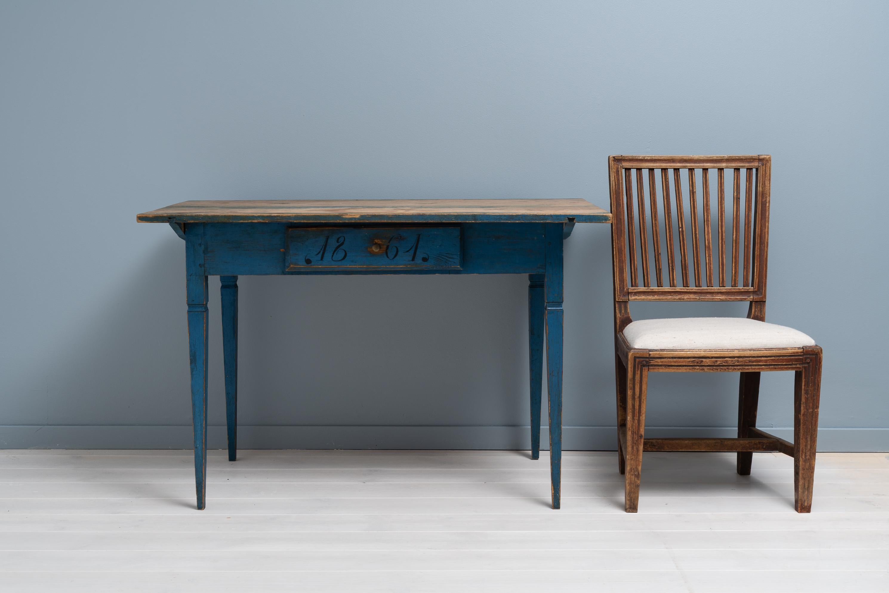 Genuine Antique Blue Swedish Gustavian Style Country Pine Desk Table In Good Condition For Sale In Kramfors, SE