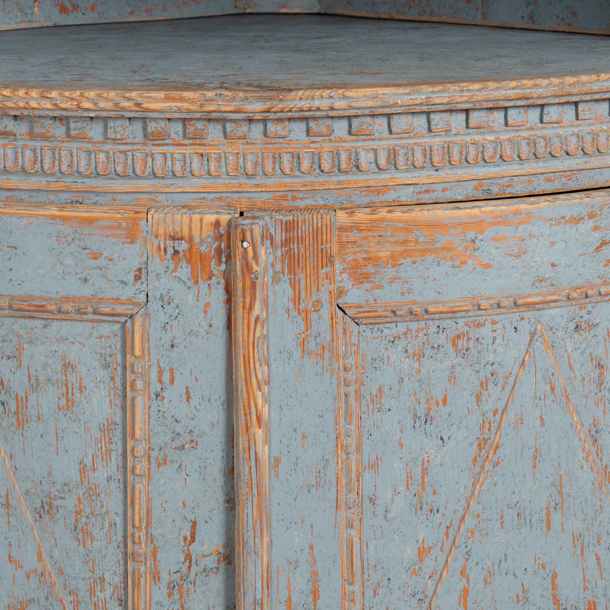 19th Century Blue Swedish Pine Bow Front Corner Cabinet For Sale 9