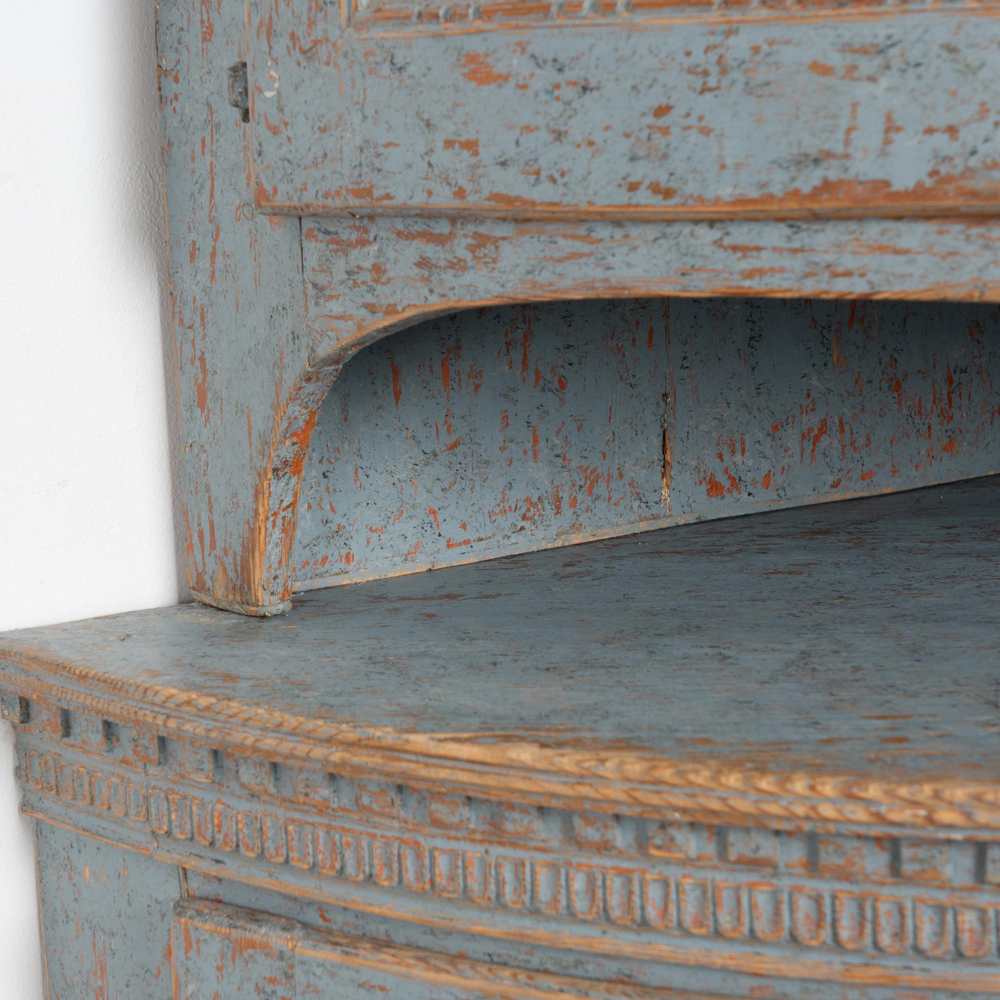 19th Century Blue Swedish Pine Bow Front Corner Cabinet For Sale 5