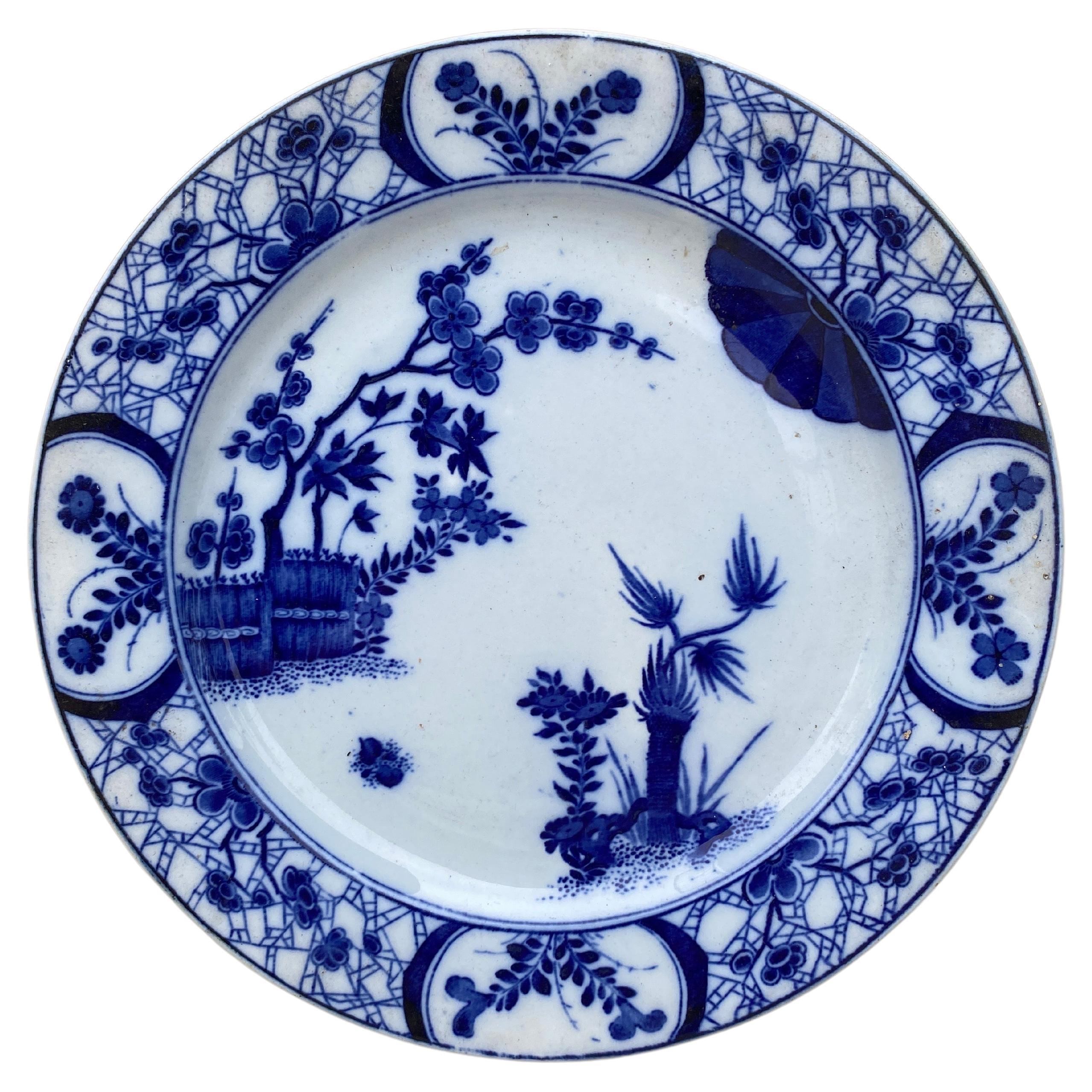 Blau-weißer Japon Creil & Montereau-Teller aus dem 19. Jahrhundert