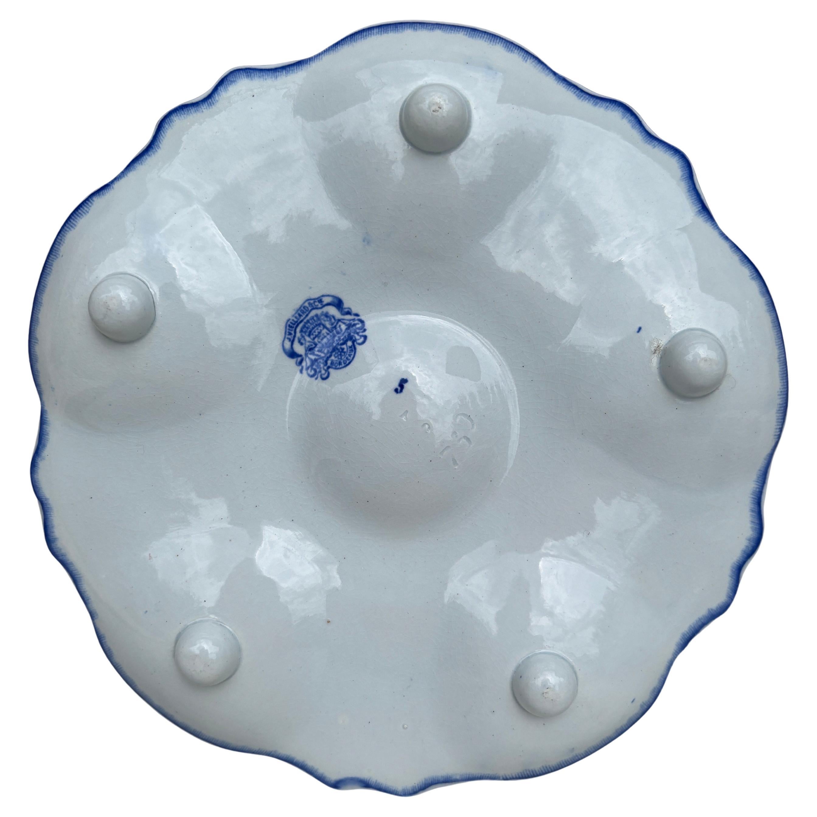 Provincial français Assiette à huîtres du 19e siècle, bleu et blanc, à base d'algues, Bordeaux en vente