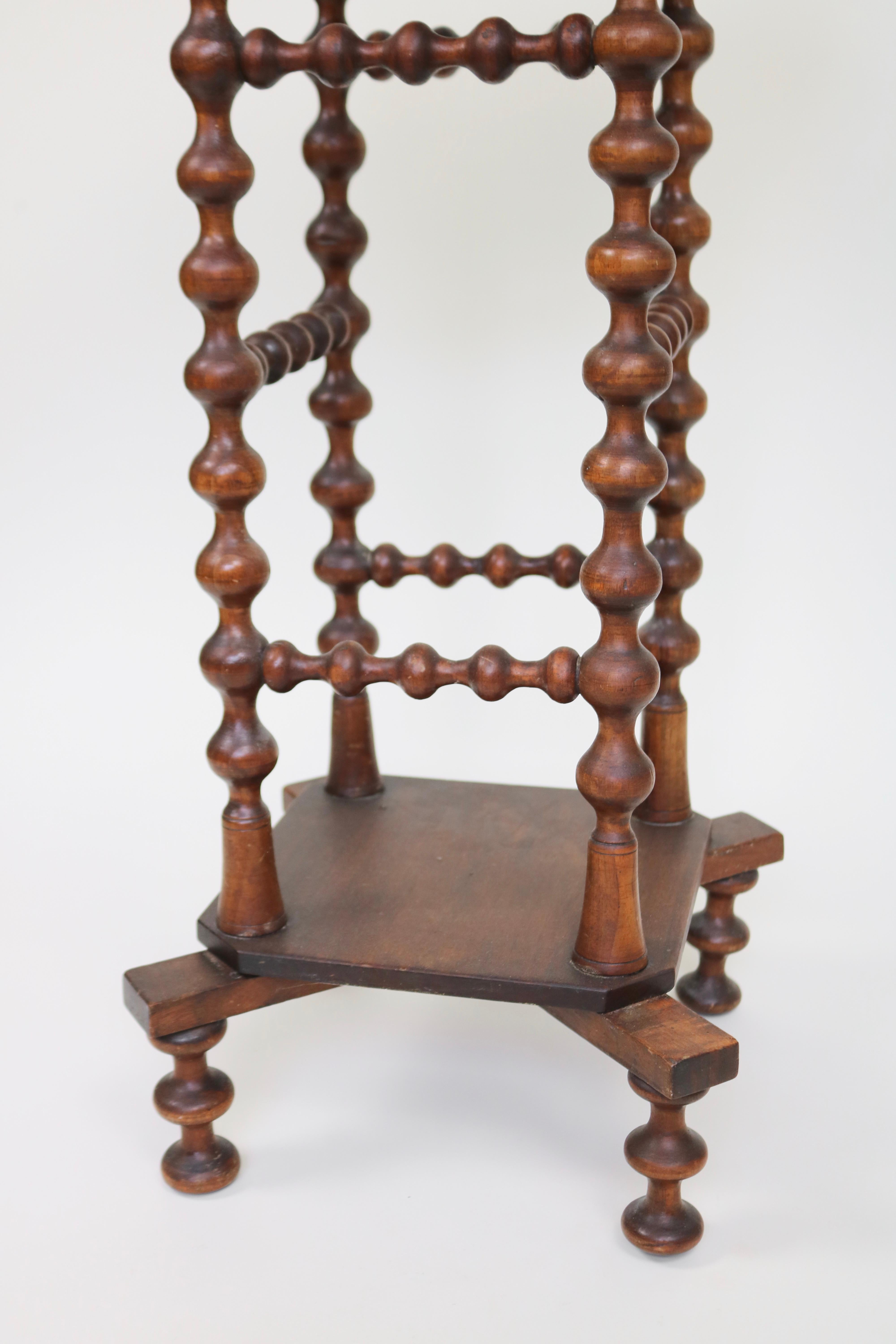 Wood 19th Century Bobbin Leg French Side Table For Sale
