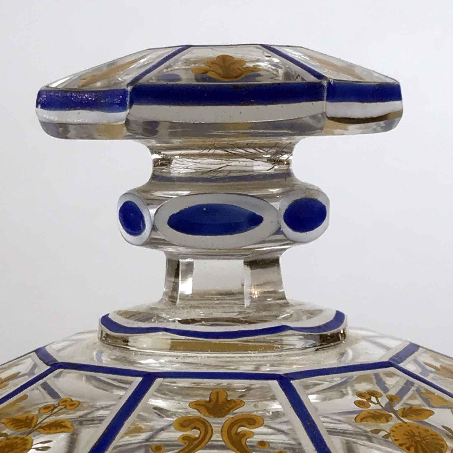 Vaso con Piatto in Cristallo Decoro Blu e Oro Austroungarico Inizio 1800 For Sale 12