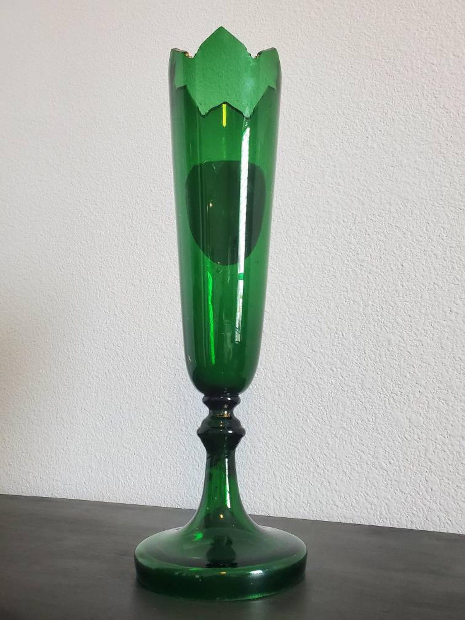 19th Century Bohemian Gilded Green Art Glass Tall Vase For Sale 1
