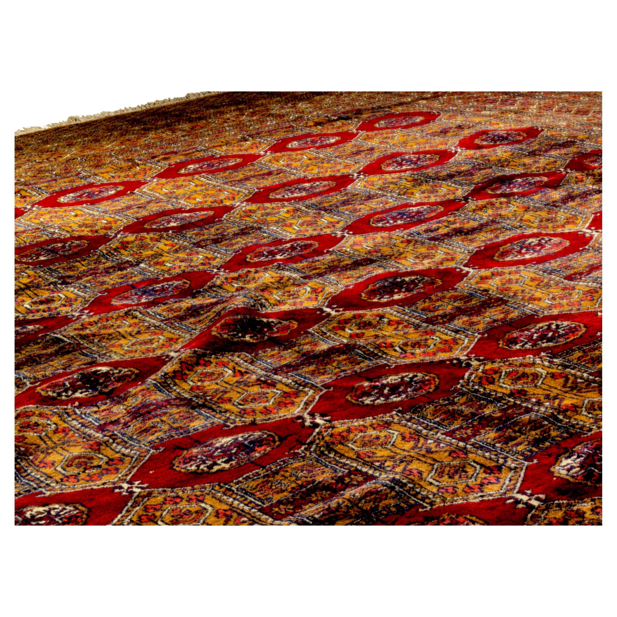 19th-Century Bokhara Persian Rug  141.7 x 86.6 inches For Sale