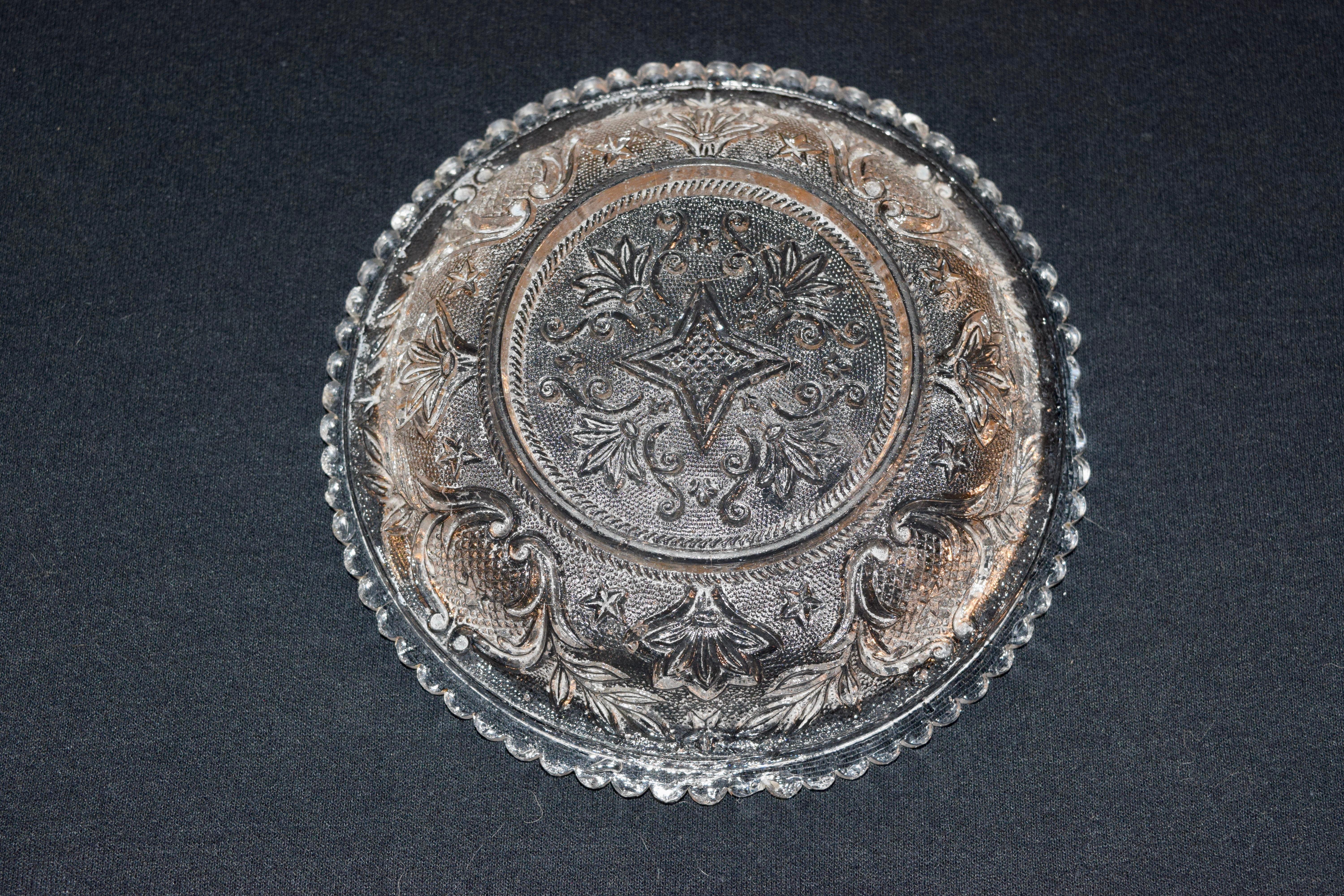 19th Century Boston & Sandwich EAPG Dish In Good Condition For Sale In High Point, NC