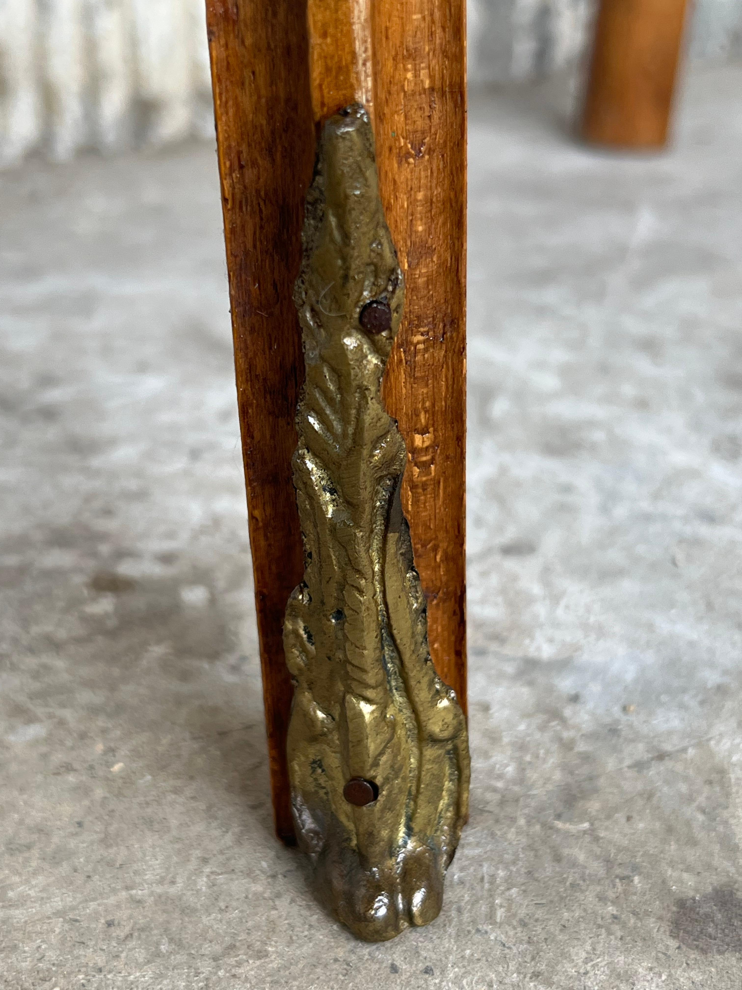 19th Century Bouillotte Louis XVI Style, Kidney Shaped Bronze and Walnut Table For Sale 12