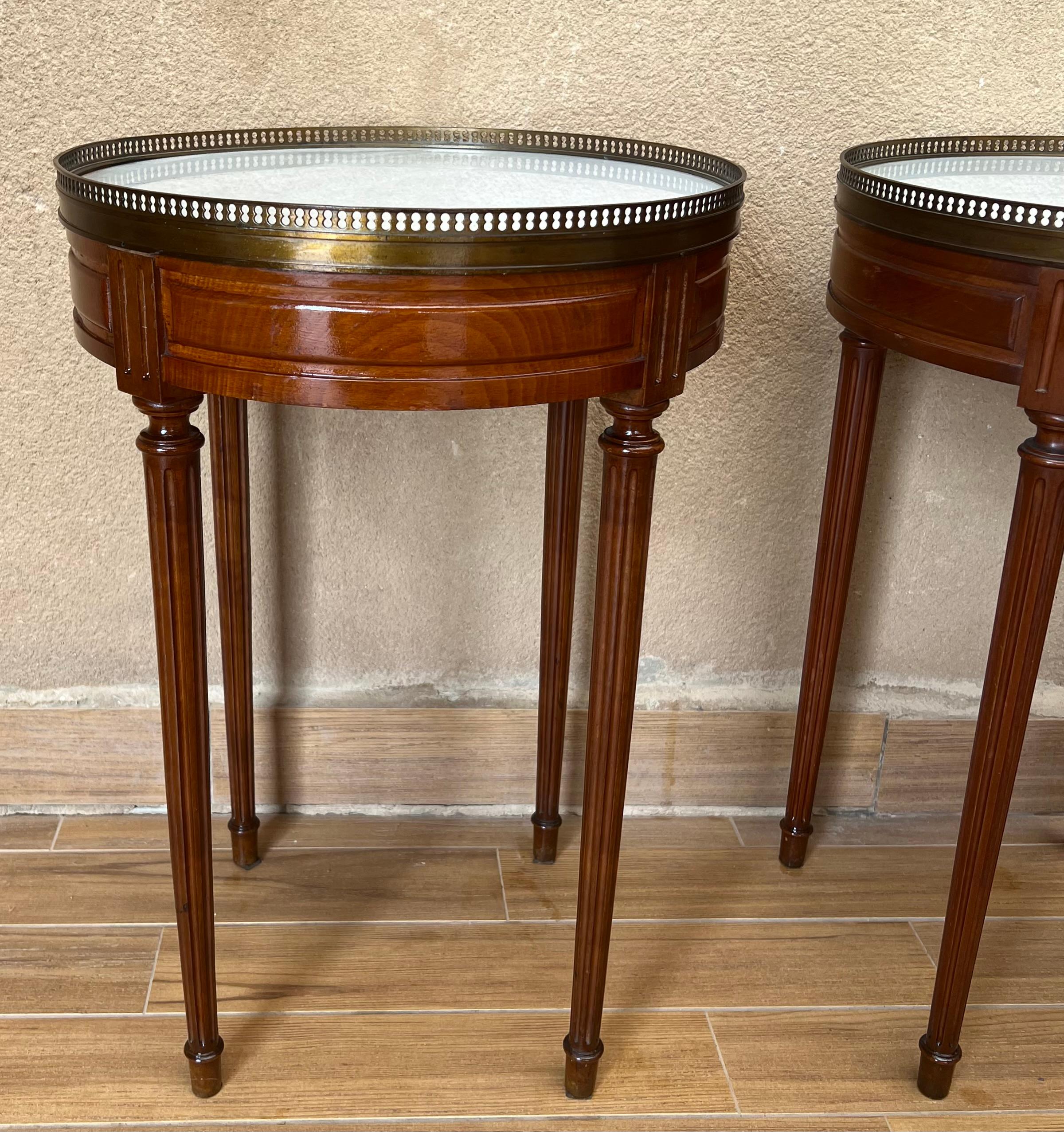 19th Century Bouillotte Louis XVI Style, Kidney Shaped Side Tables or Nightstand 4