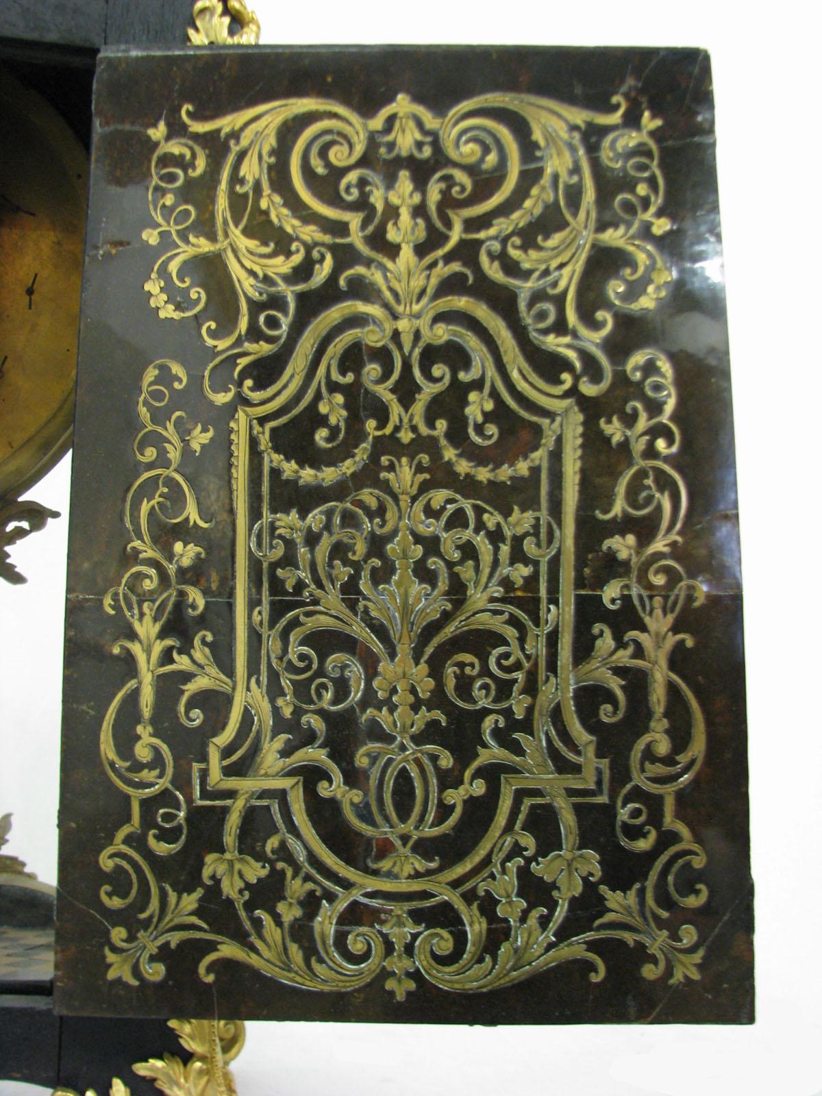 19th Century Boulle Mantel Clock '18th Century Pattern' Wood Gilded Bronze For Sale 13